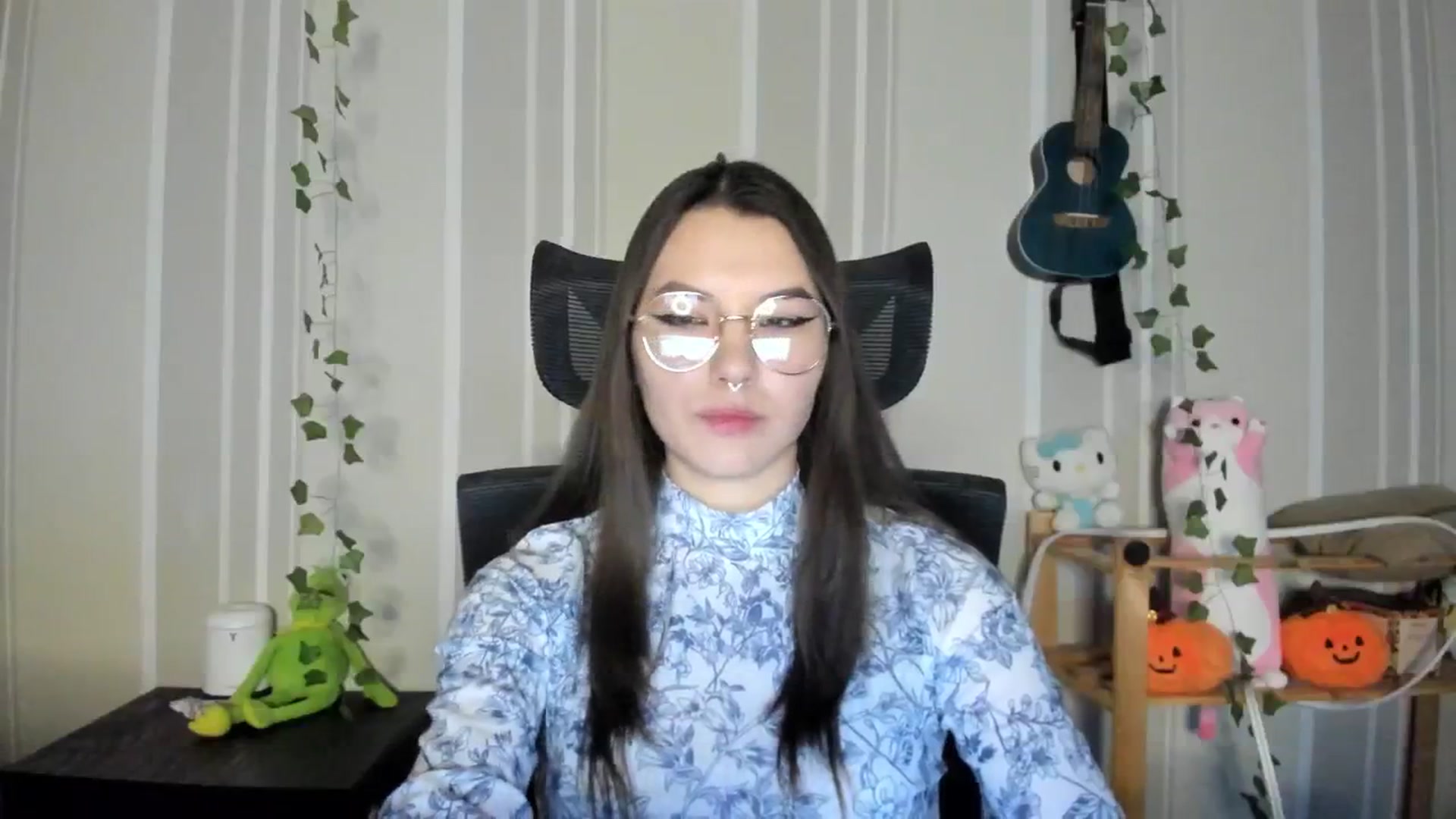Gallery image thumbnail from AmnesiaGirl1's myfreecams stream on, 12/16/2024, 14:18 image 10 of 20