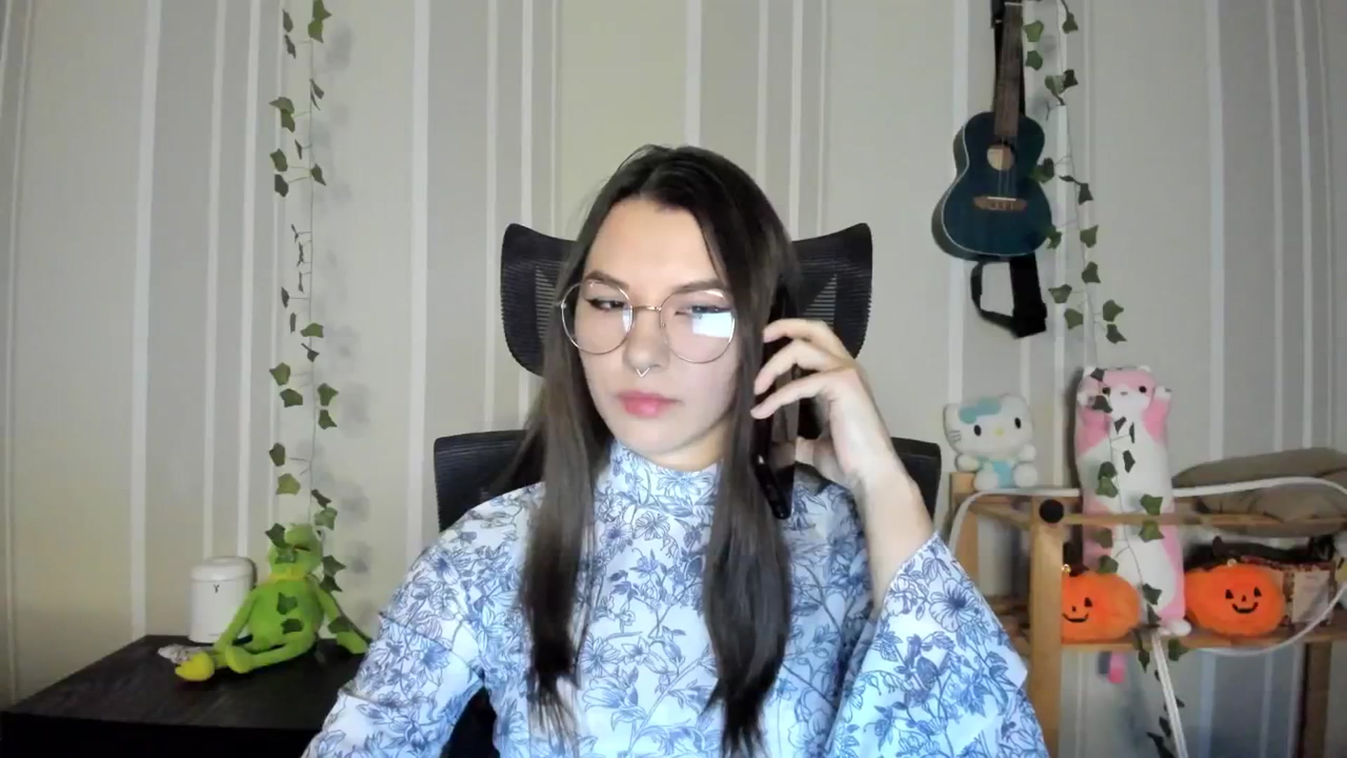 Gallery image thumbnail from AmnesiaGirl1's myfreecams stream on, 12/16/2024, 14:18 image 11 of 20