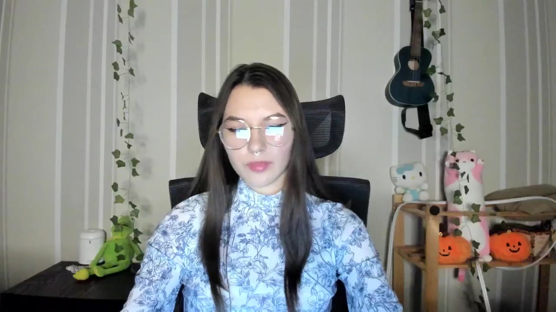 Gallery image thumbnail from AmnesiaGirl1's myfreecams stream on, 12/16/2024, 14:18 image 20 of 20