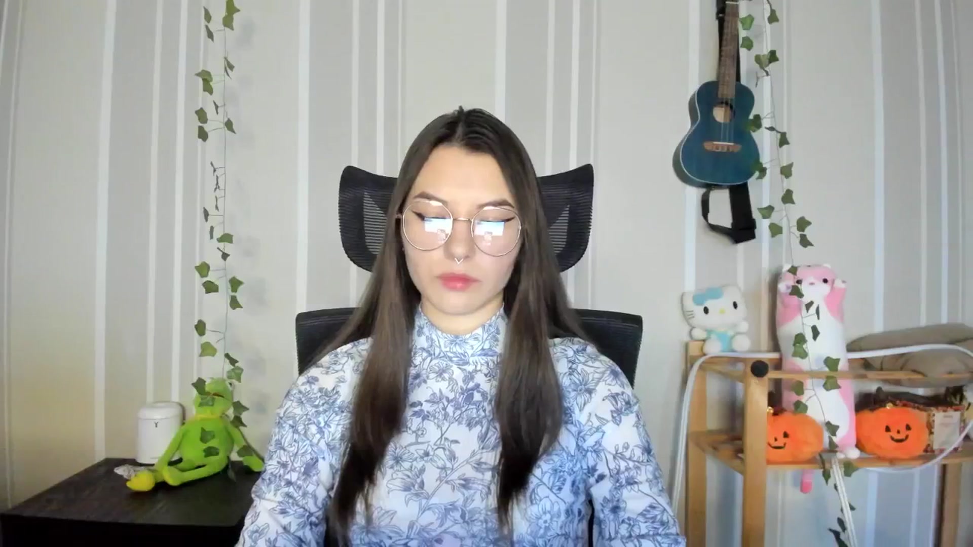 Gallery image thumbnail from AmnesiaGirl1's myfreecams stream on, 12/16/2024, 14:18 image 5 of 20