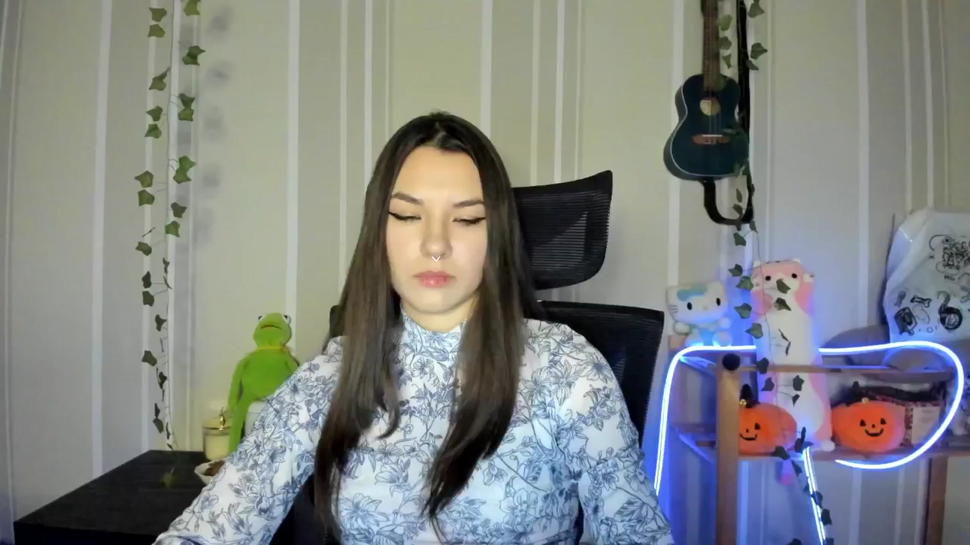 Gallery image thumbnail from AmnesiaGirl1's myfreecams stream on, 12/18/2024, 15:18 image 11 of 20