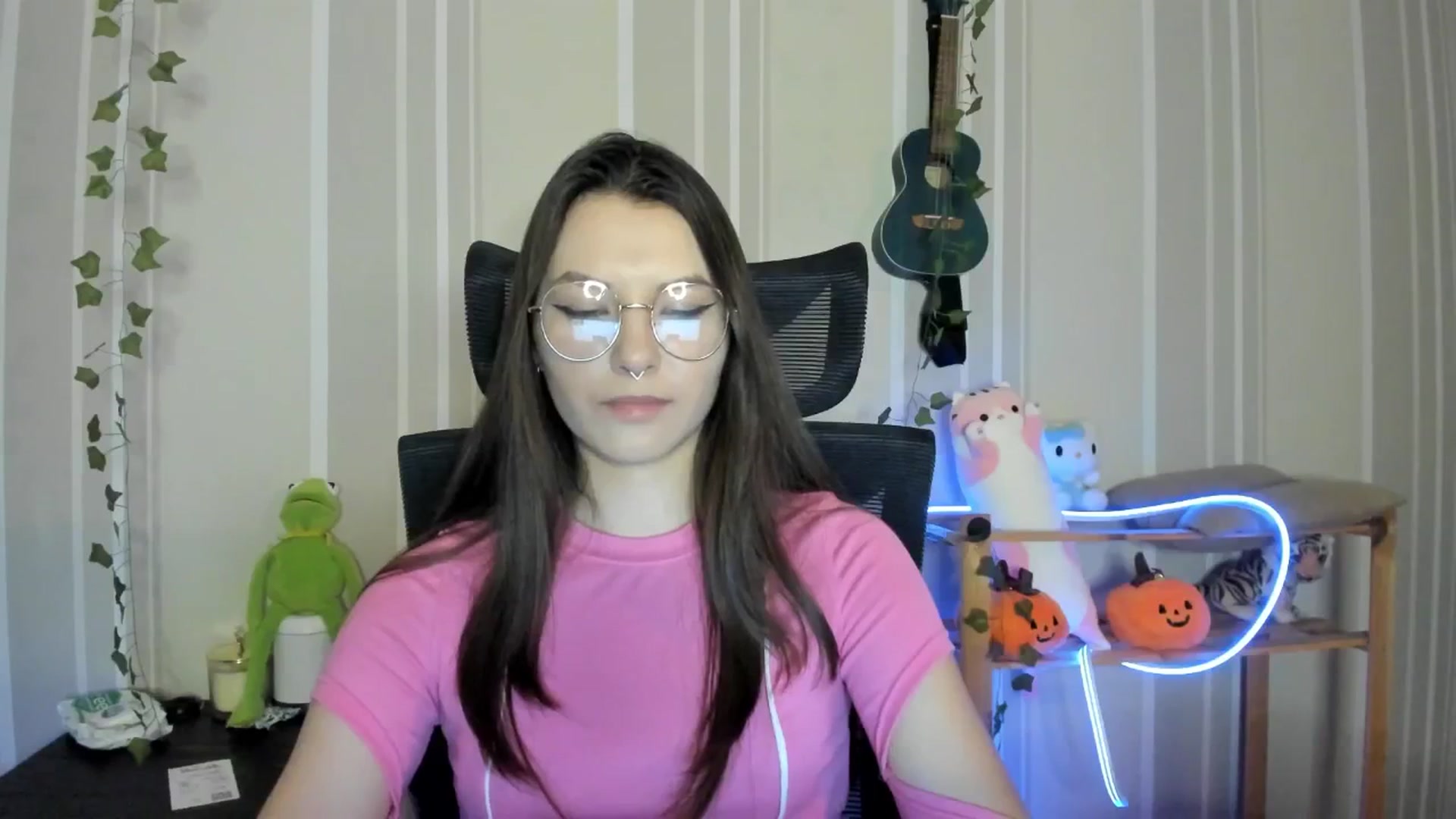 Gallery image thumbnail from AmnesiaGirl1's myfreecams stream on, 12/21/2024, 15:45 image 20 of 20