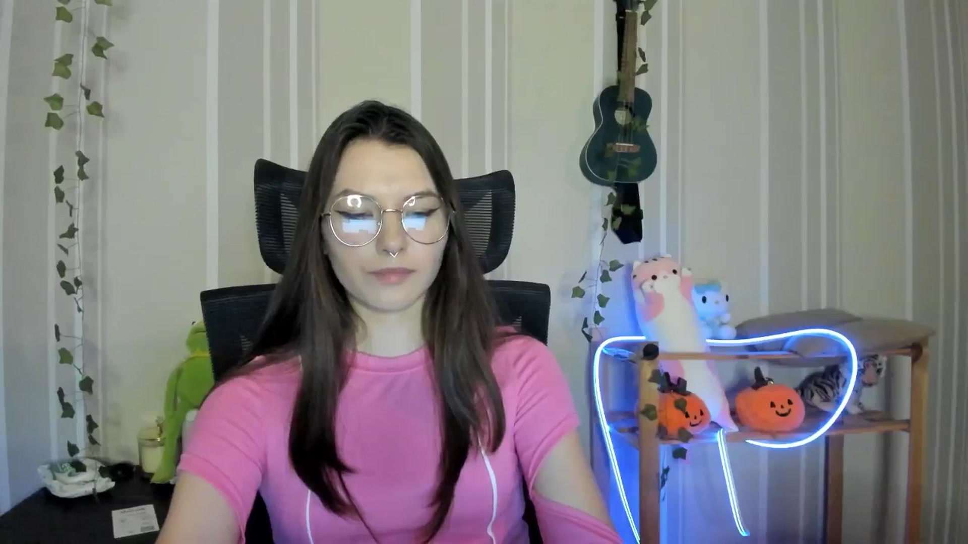 Gallery image thumbnail from AmnesiaGirl1's myfreecams stream on, 12/21/2024, 15:45 image 10 of 20