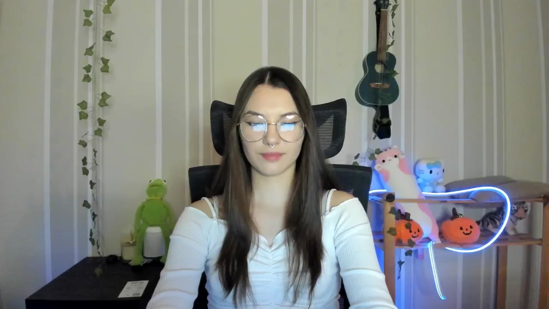 Gallery image thumbnail from AmnesiaGirl1's myfreecams stream on, 12/22/2024, 15:57 image 11 of 20