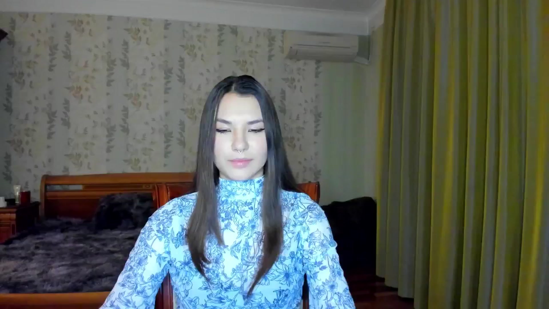 Gallery image thumbnail from AmnesiaGirl1's myfreecams stream on, 12/26/2024, 19:42 image 16 of 20