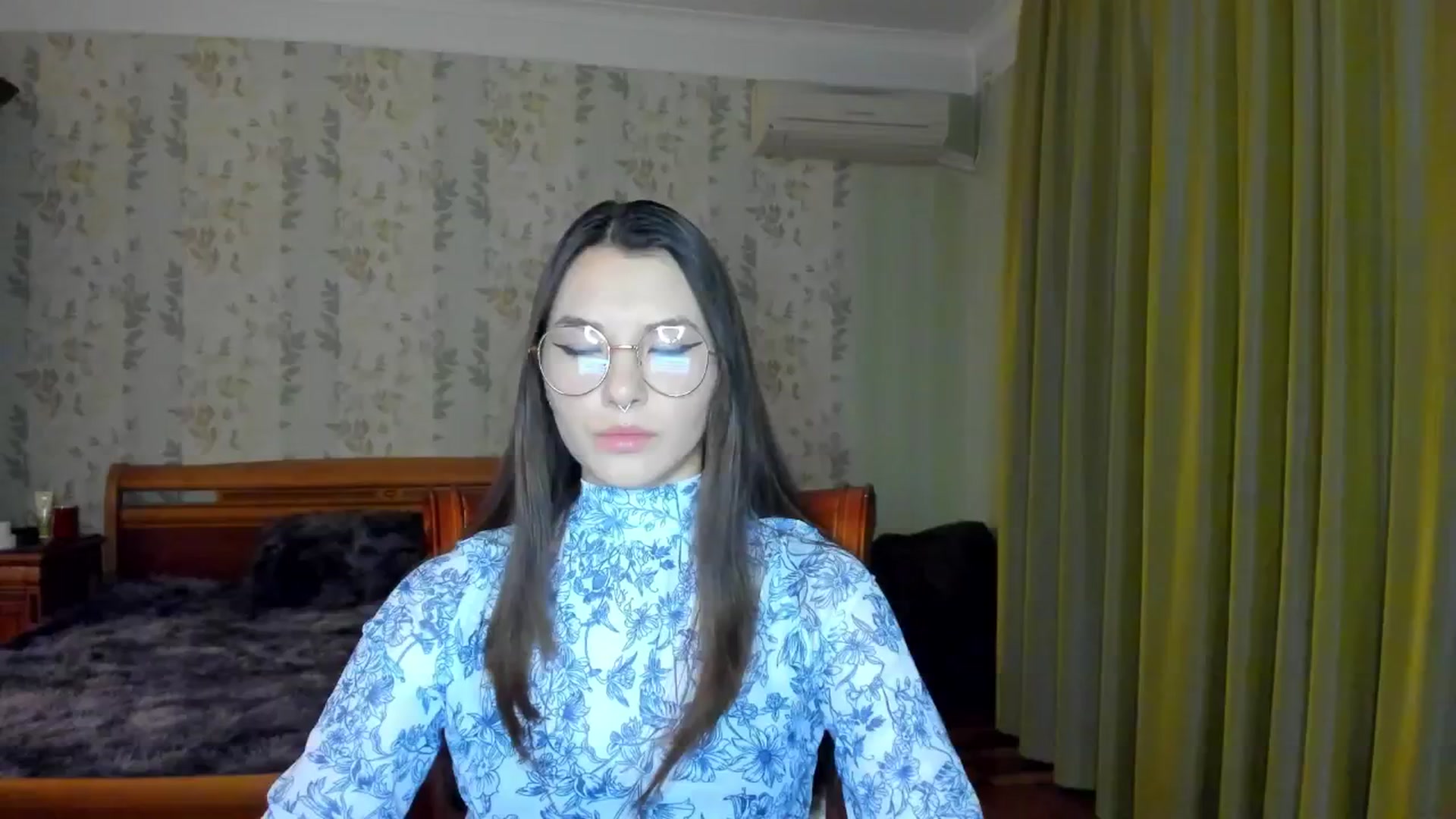 Gallery image thumbnail from AmnesiaGirl1's myfreecams stream on, 12/26/2024, 19:42 image 2 of 20