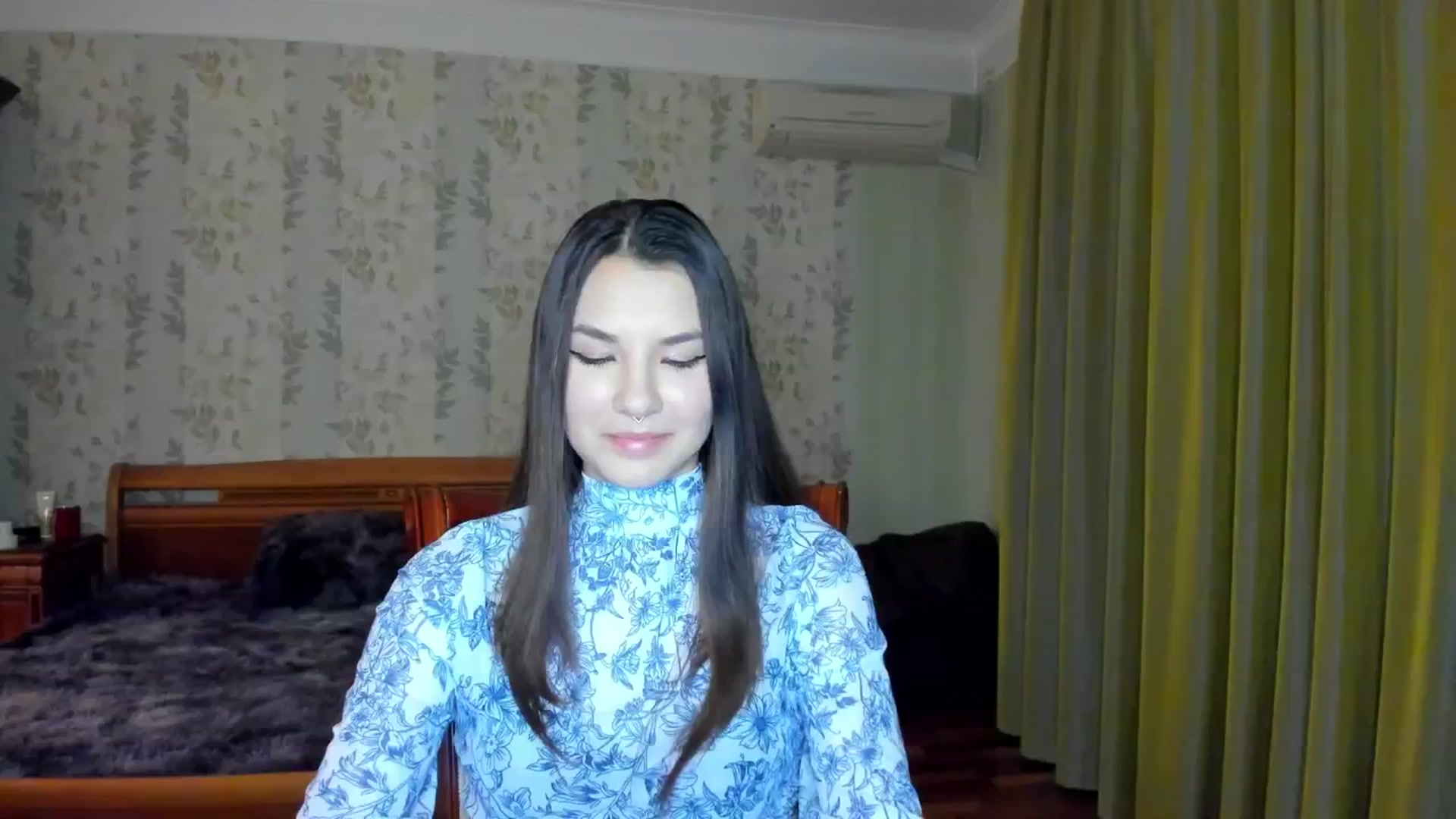 Gallery image thumbnail from AmnesiaGirl1's myfreecams stream on, 12/26/2024, 19:42 image 18 of 20