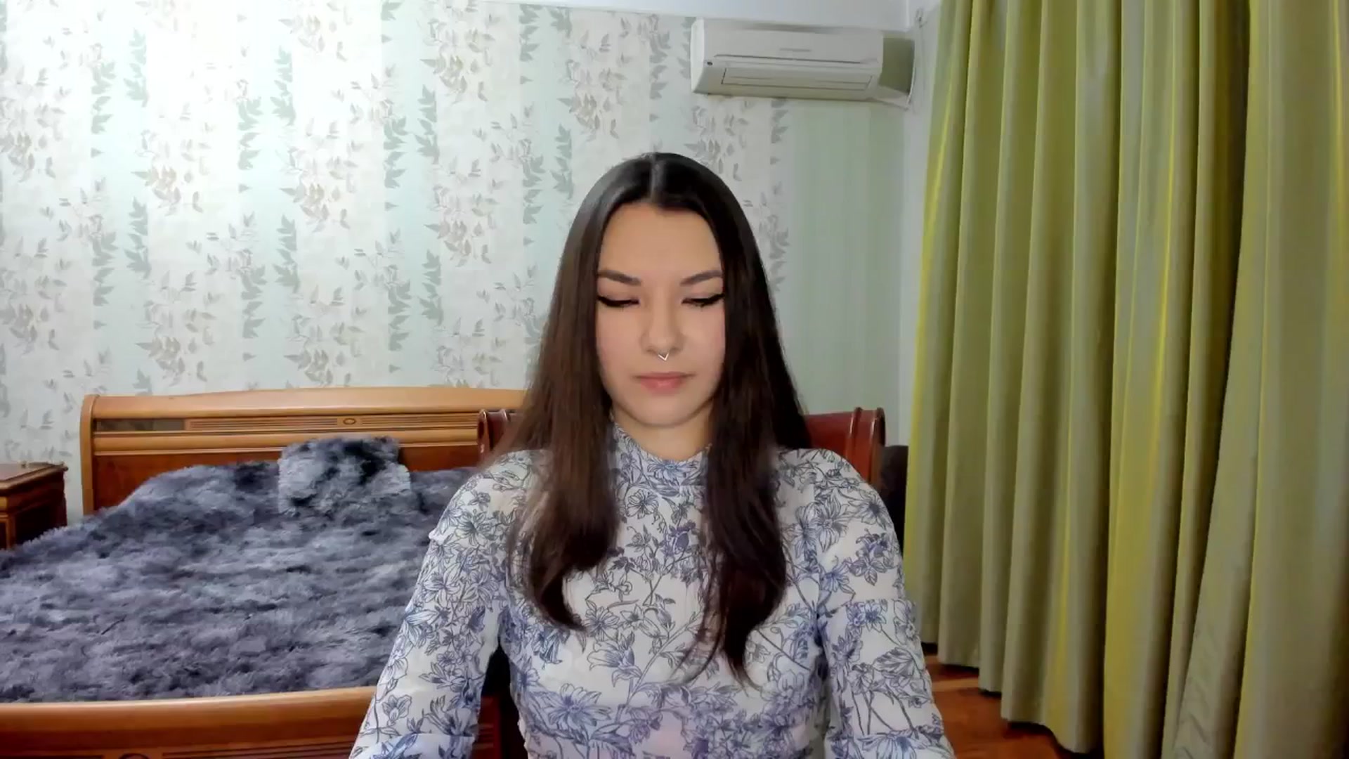 Gallery image thumbnail from AmnesiaGirl1's myfreecams stream on, 01/02/2025, 20:04 image 20 of 20