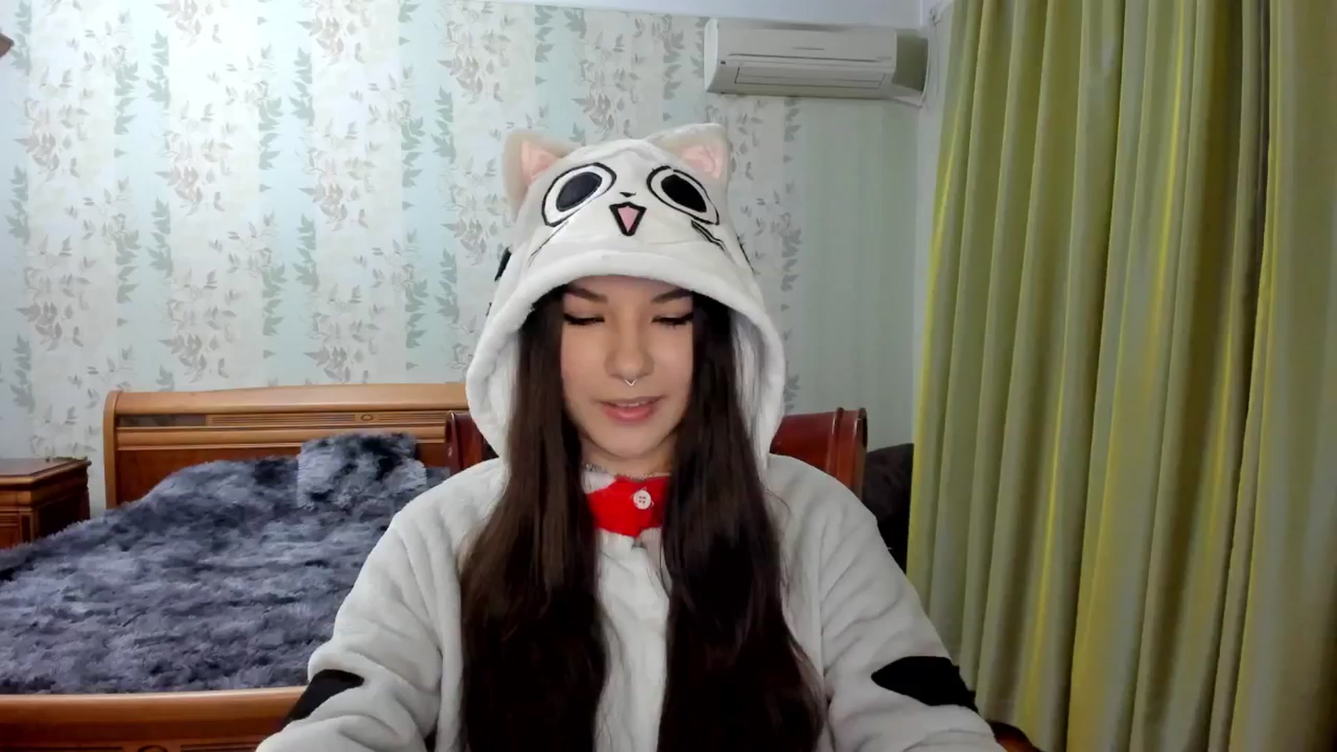 Gallery image thumbnail from AmnesiaGirl1's myfreecams stream on, 01/02/2025, 21:40 image 2 of 20