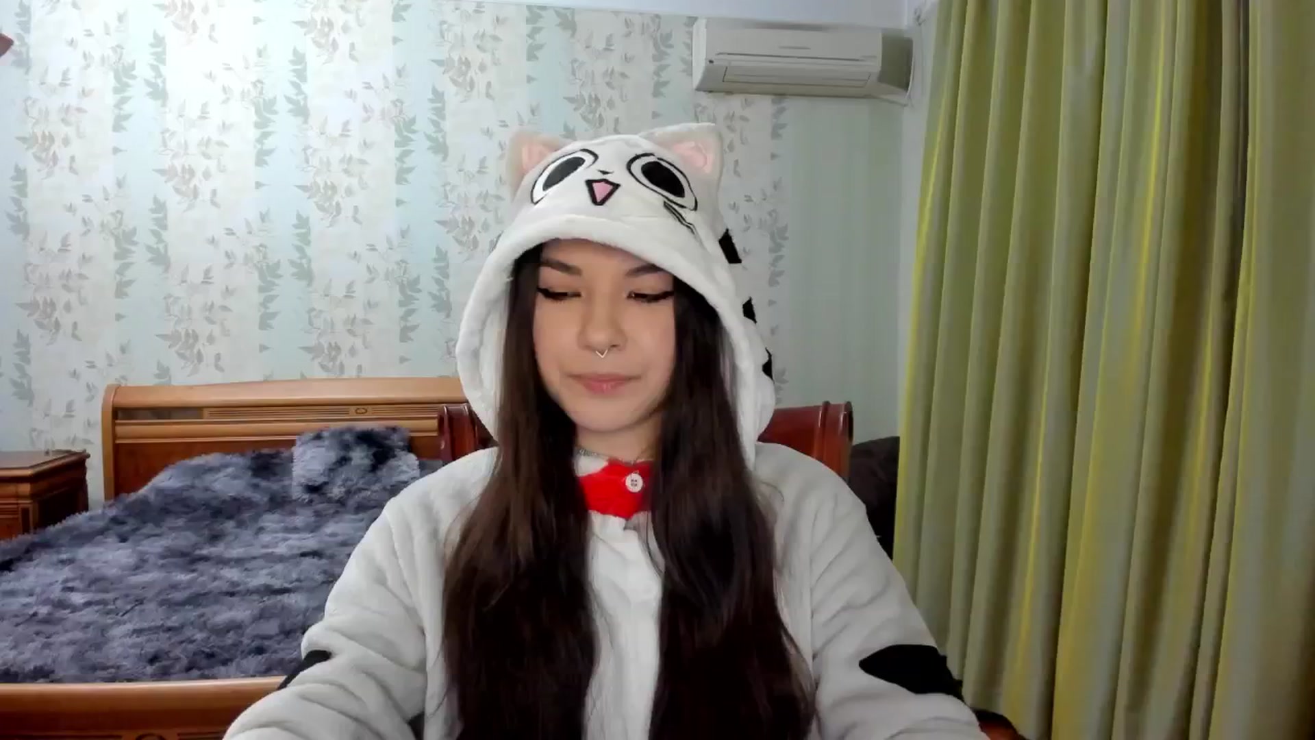 Gallery image thumbnail from AmnesiaGirl1's myfreecams stream on, 01/02/2025, 21:40 image 1 of 20