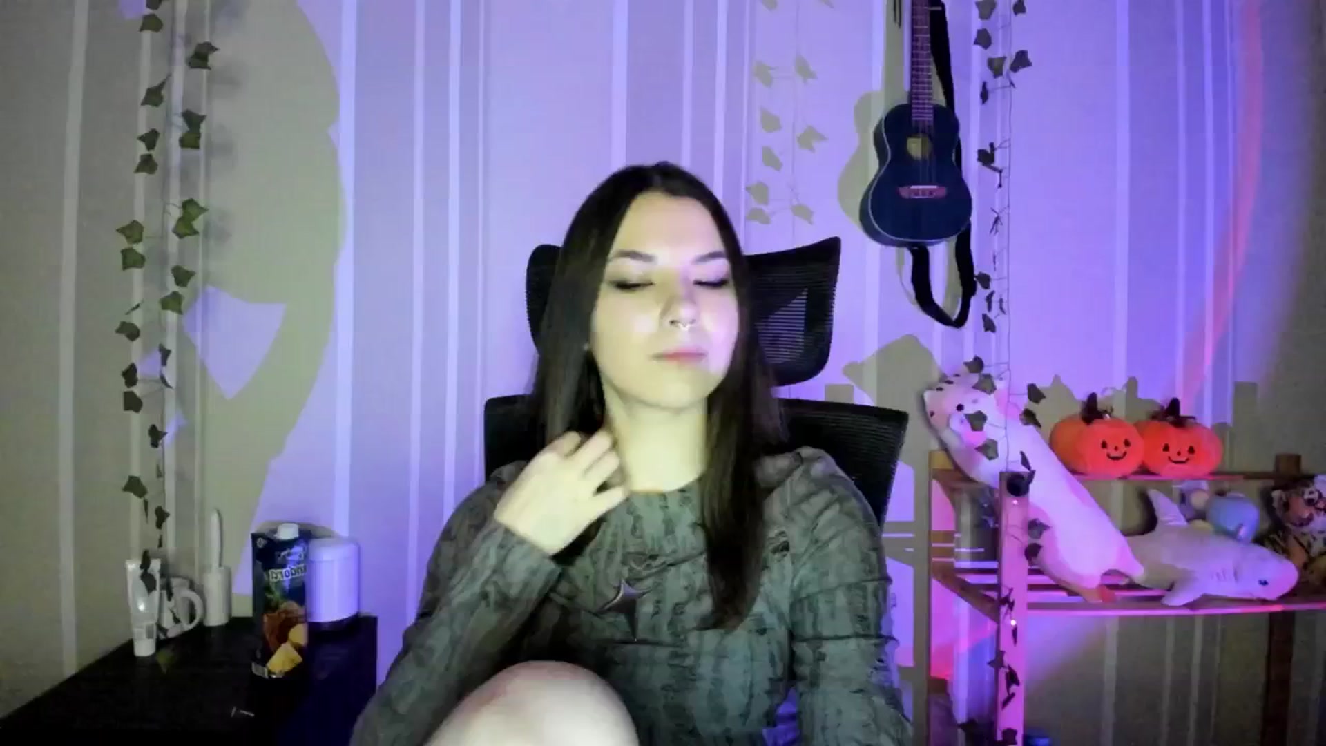Gallery image thumbnail from AmnesiaGirl1's myfreecams stream on, 01/19/2025, 18:26 image 10 of 20