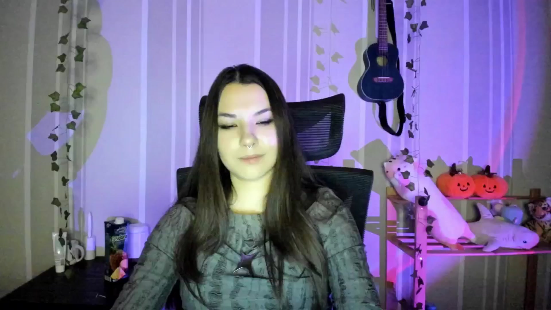Gallery image thumbnail from AmnesiaGirl1's myfreecams stream on, 01/19/2025, 18:26 image 9 of 20