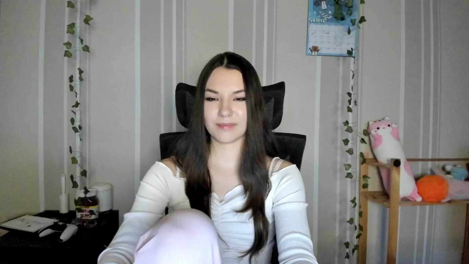 Gallery image thumbnail from AmnesiaGirl1's myfreecams stream on, 01/25/2025, 14:37 image 20 of 20