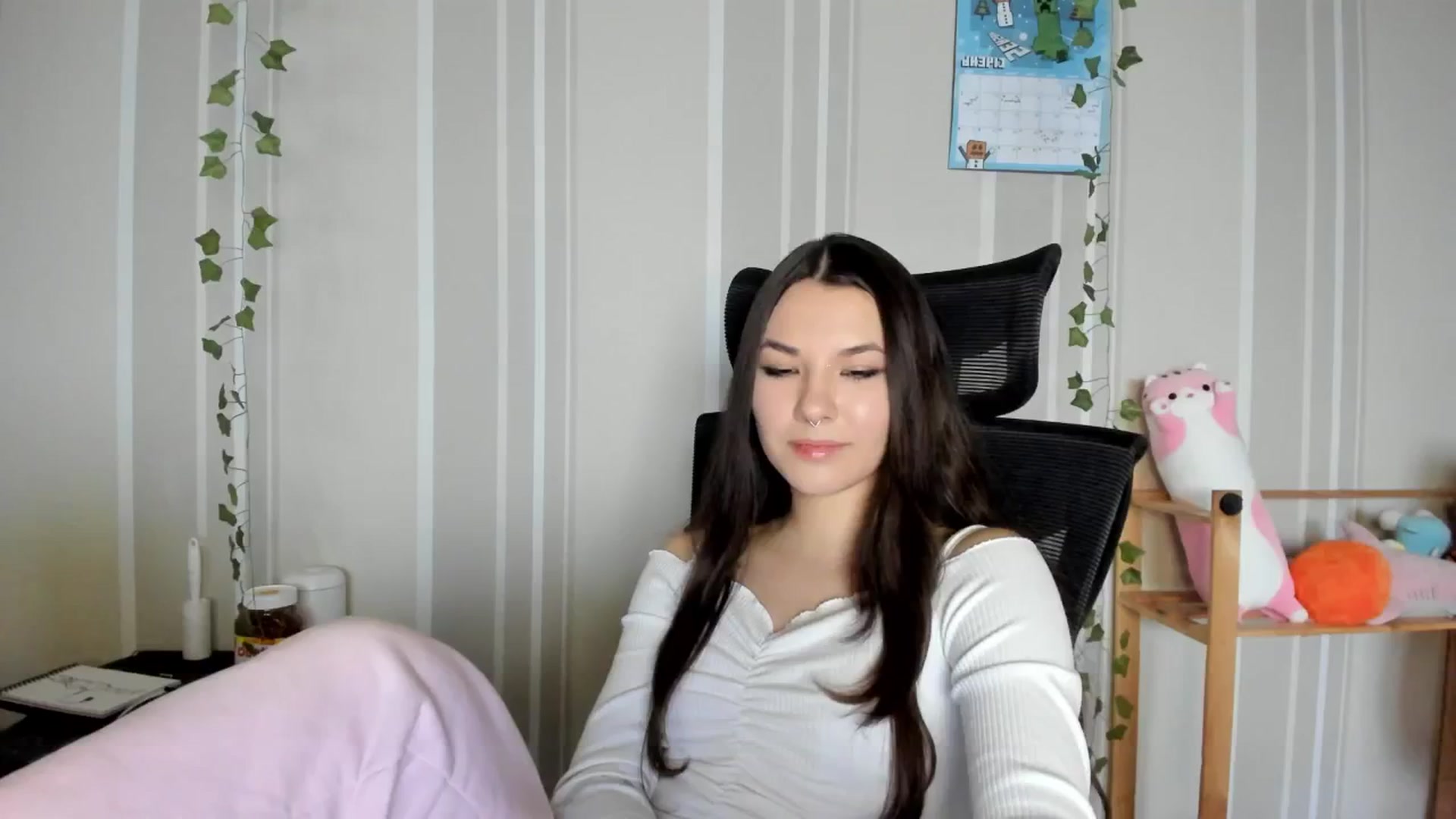 Gallery image thumbnail from AmnesiaGirl1's myfreecams stream on, 01/25/2025, 14:37 image 11 of 20