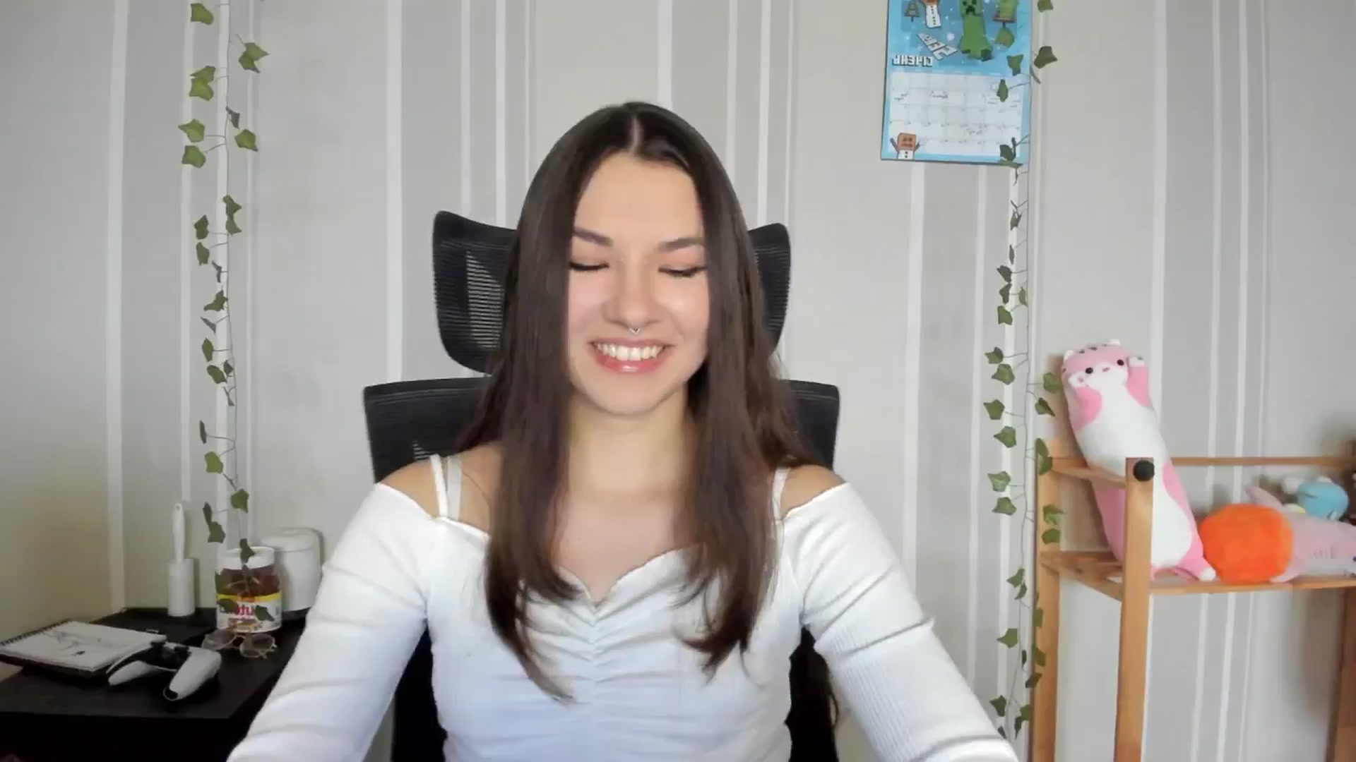 Gallery image thumbnail from AmnesiaGirl1's myfreecams stream on, 01/25/2025, 14:37 image 1 of 20