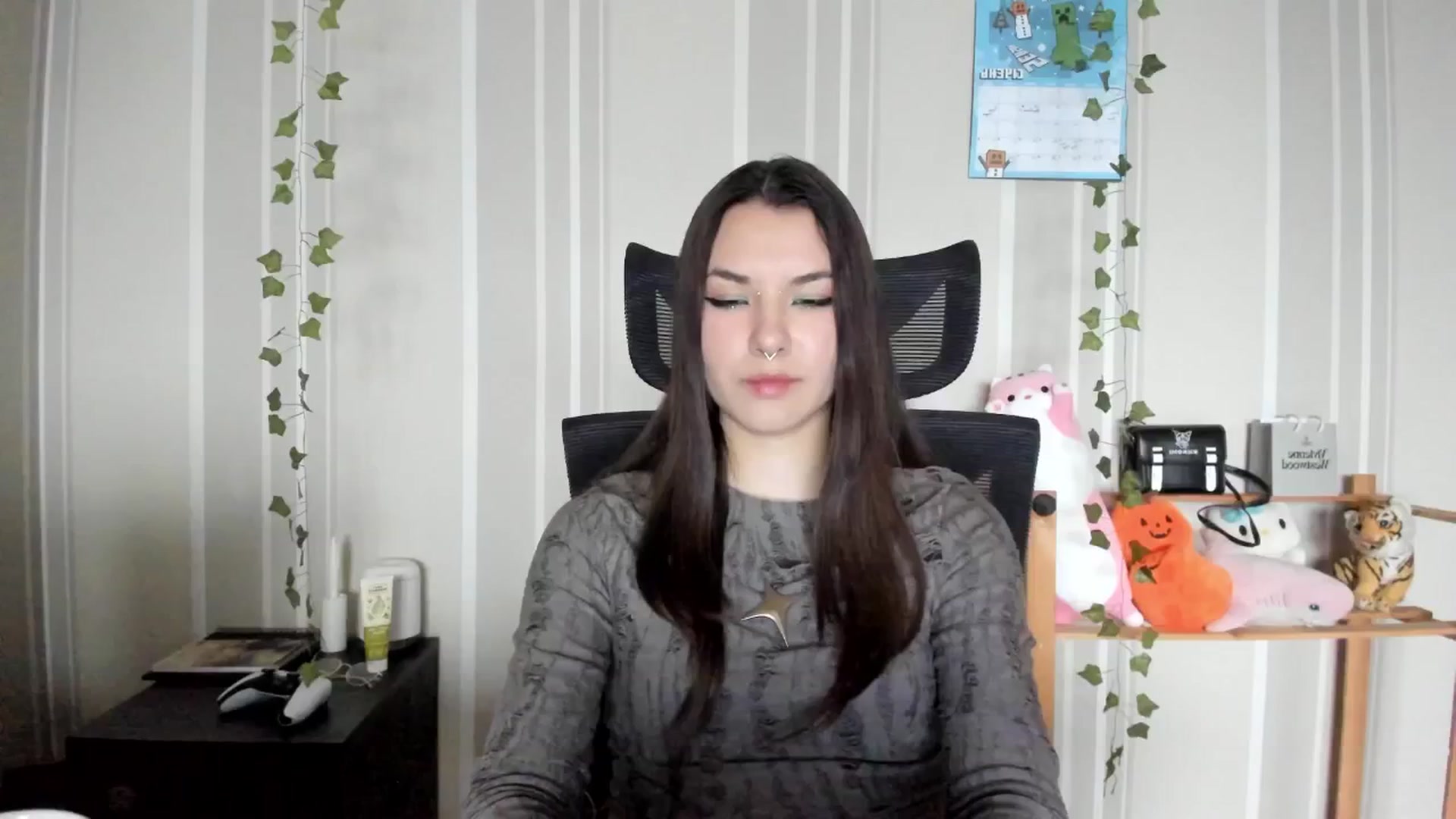 Gallery image thumbnail from AmnesiaGirl1's myfreecams stream on, 01/28/2025, 15:25 image 9 of 20