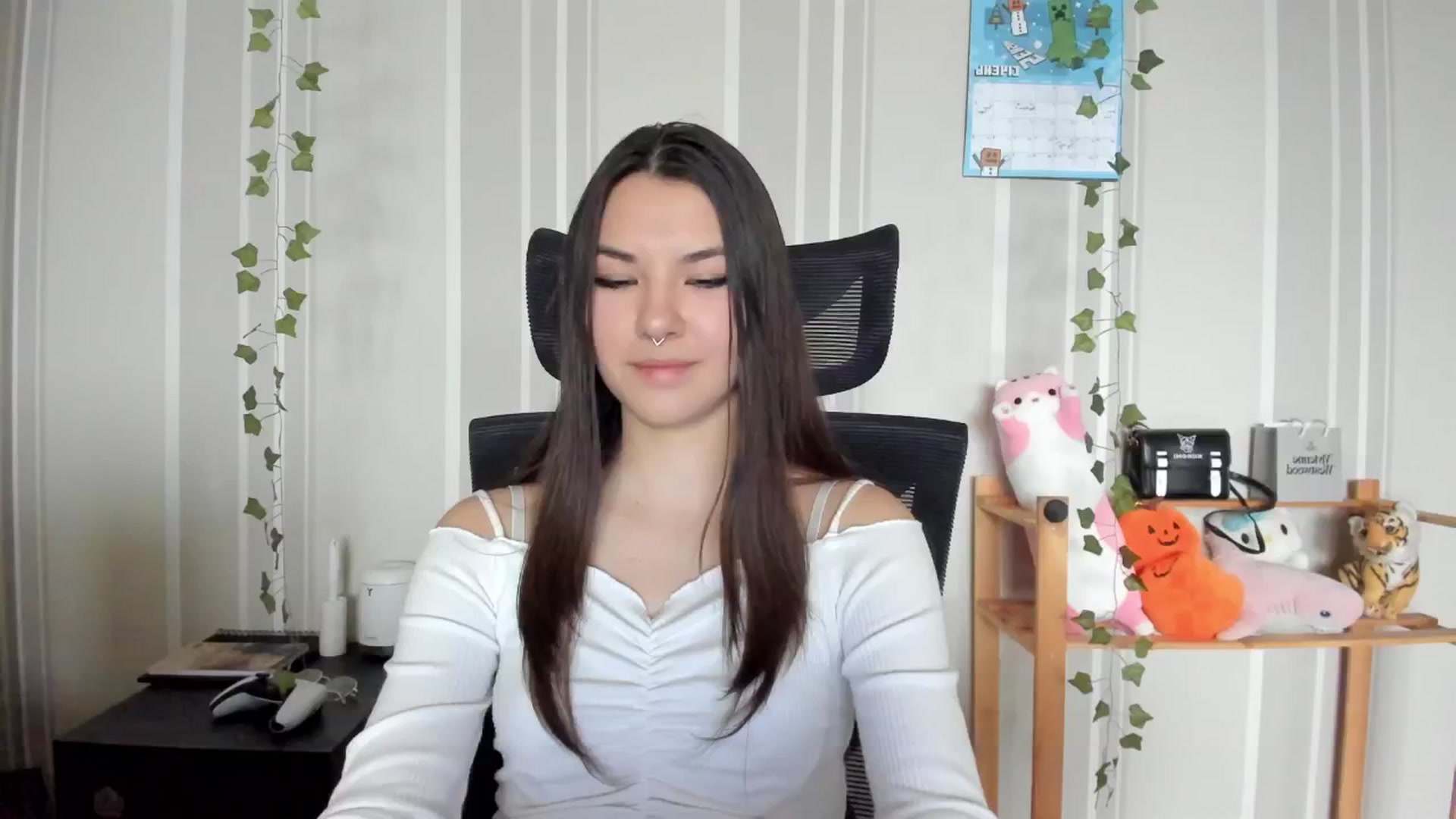 Gallery image thumbnail from AmnesiaGirl1's myfreecams stream on, 01/29/2025, 12:27 image 15 of 20