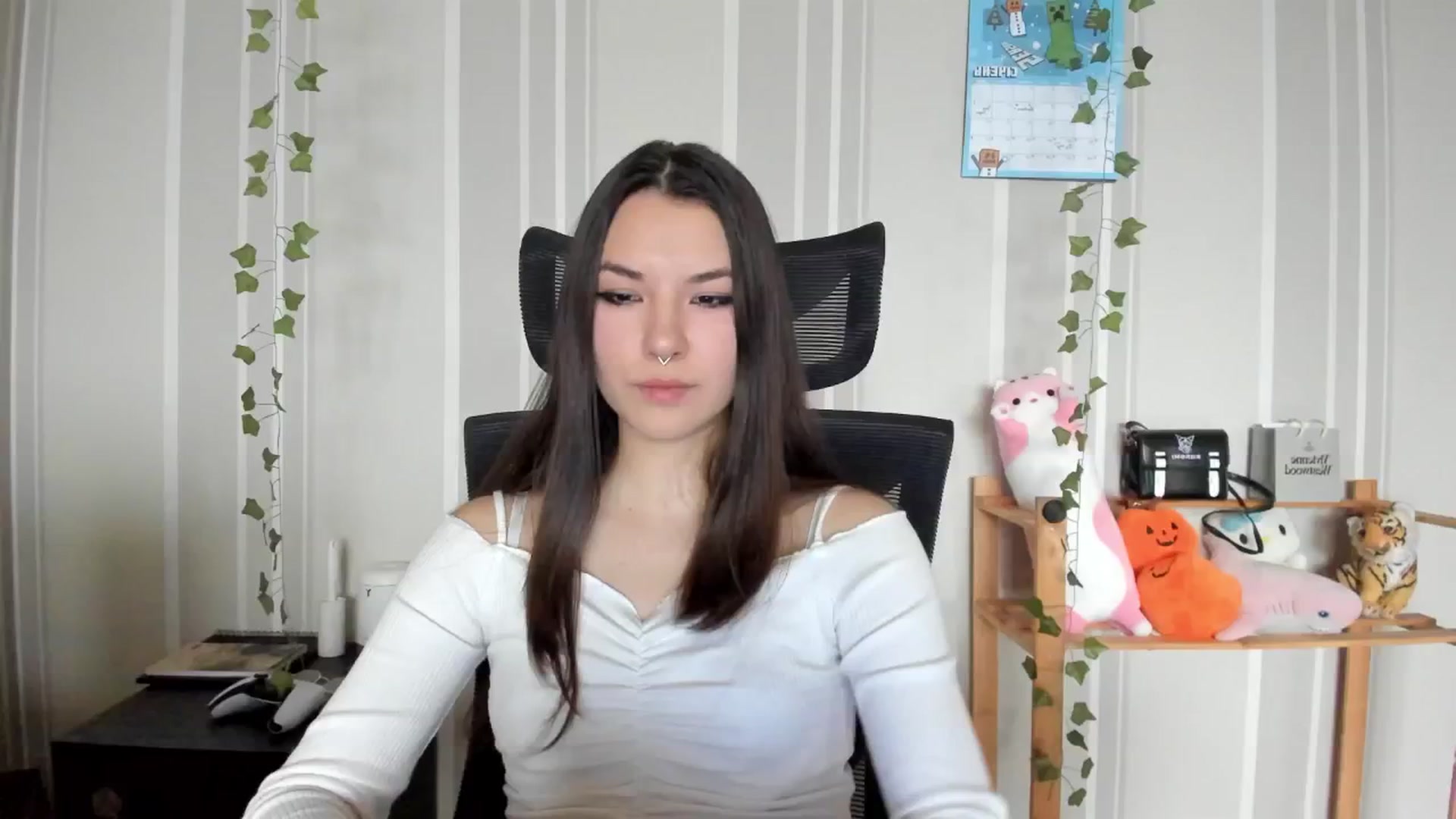 Gallery image thumbnail from AmnesiaGirl1's myfreecams stream on, 01/29/2025, 12:27 image 6 of 20