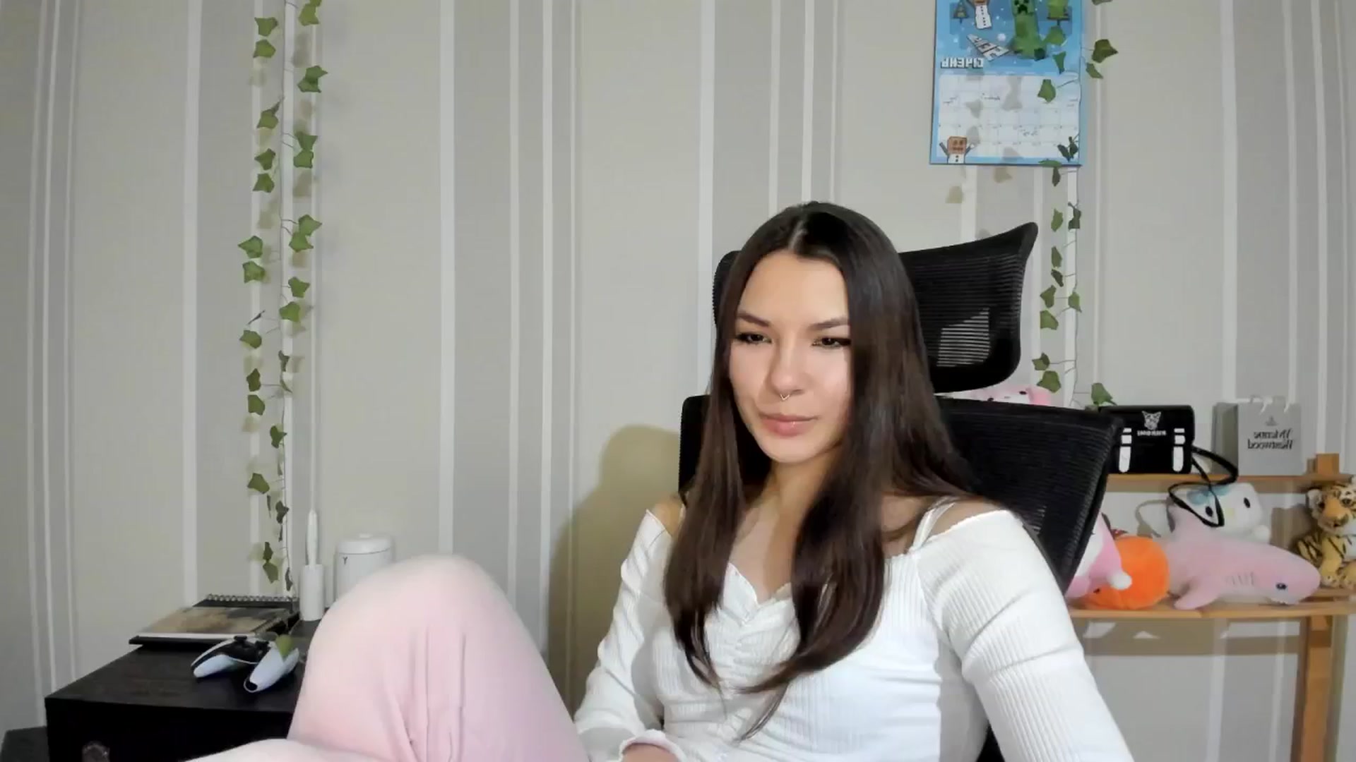 Gallery image thumbnail from AmnesiaGirl1's myfreecams stream on, 01/30/2025, 17:05 image 6 of 20
