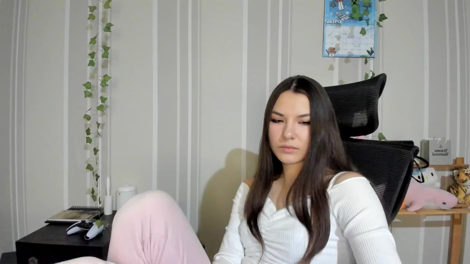 Gallery image thumbnail from AmnesiaGirl1's myfreecams stream on, 01/30/2025, 17:05 image 8 of 20