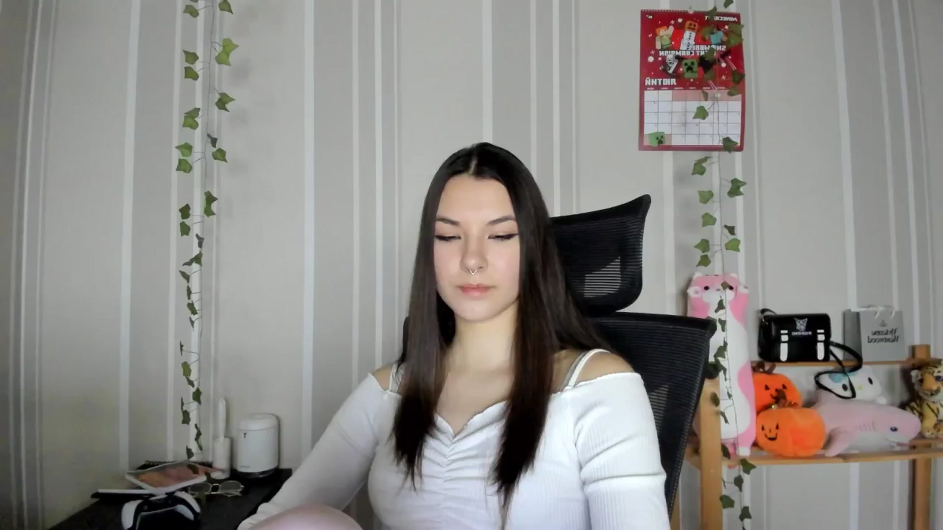 Gallery image thumbnail from AmnesiaGirl1's myfreecams stream on, 02/06/2025, 14:21 image 19 of 20