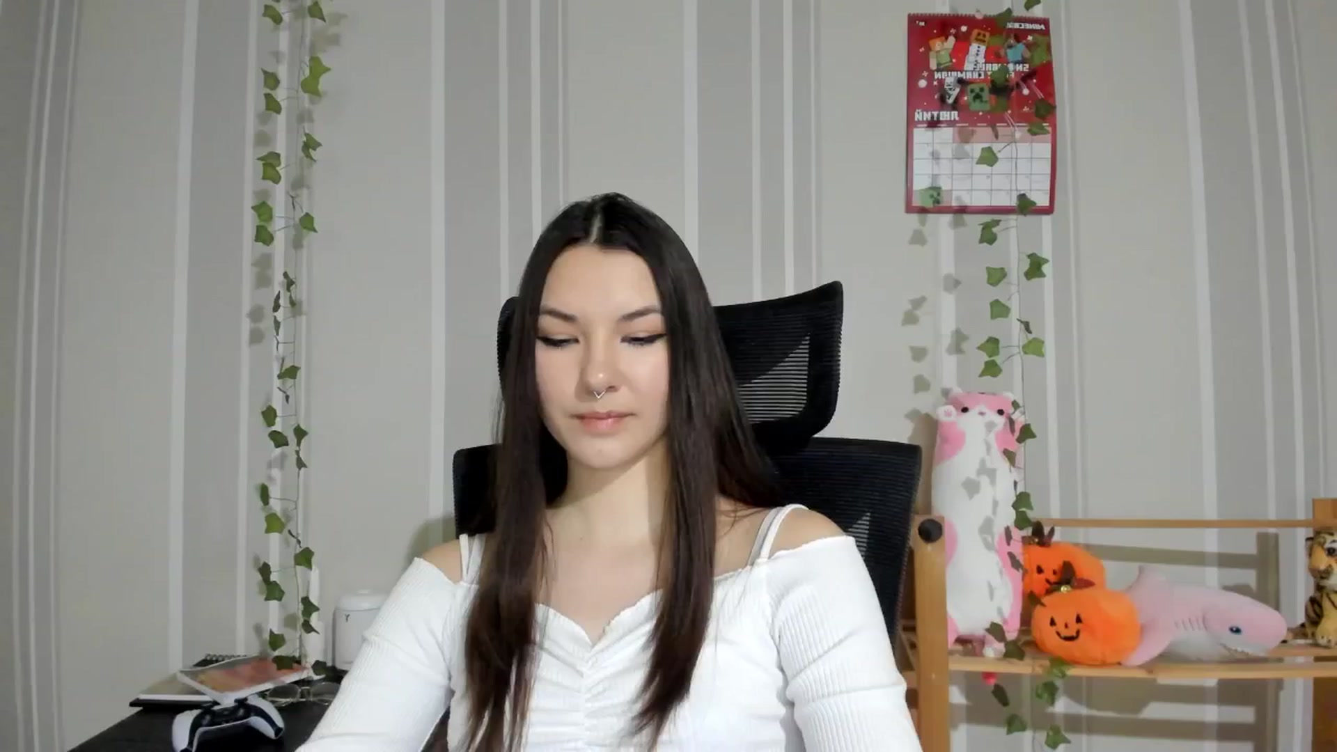 Gallery image thumbnail from AmnesiaGirl1's myfreecams stream on, 02/06/2025, 16:09 image 10 of 20