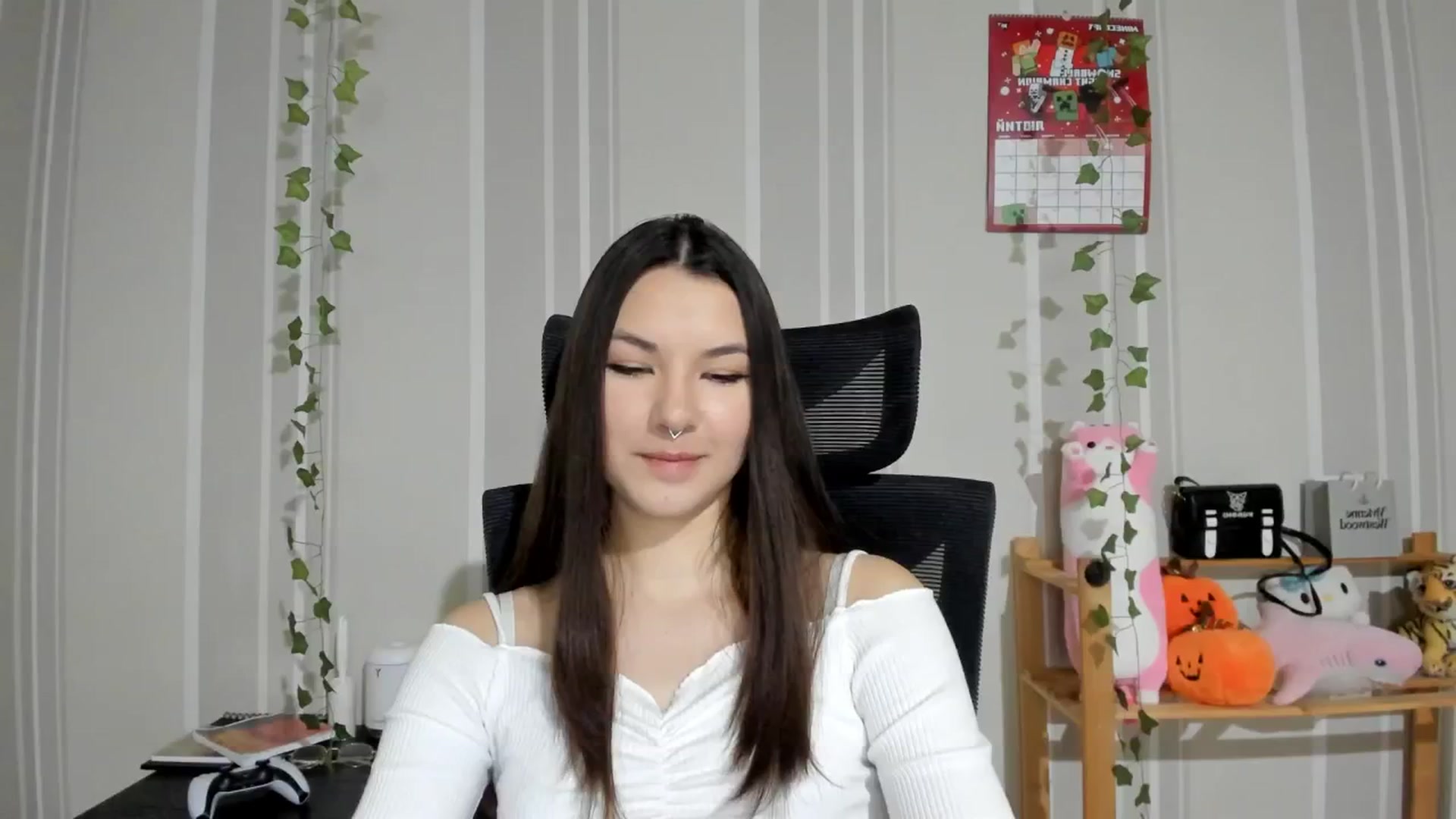 Gallery image thumbnail from AmnesiaGirl1's myfreecams stream on, 02/06/2025, 16:09 image 1 of 20