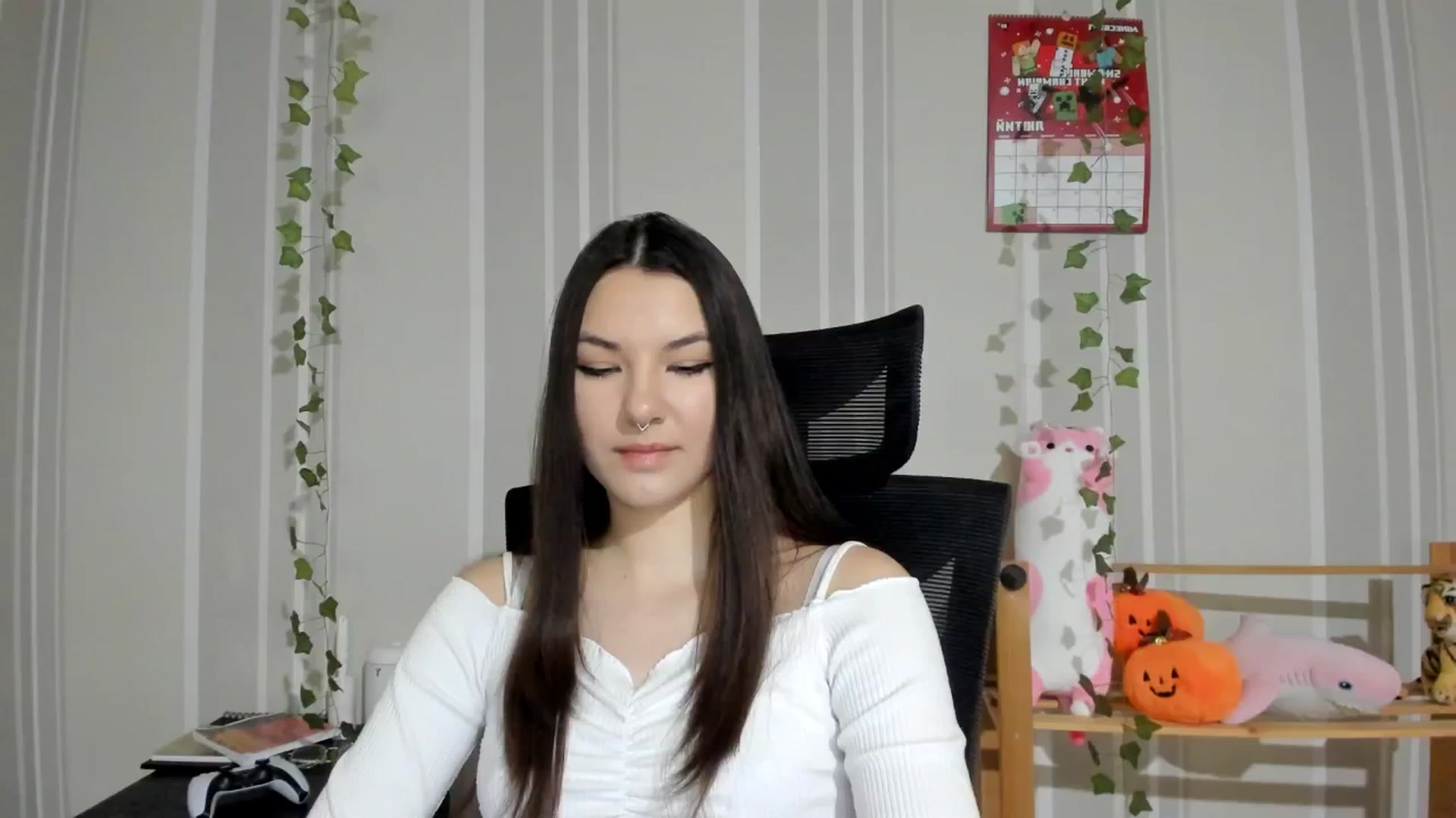 Gallery image thumbnail from AmnesiaGirl1's myfreecams stream on, 02/06/2025, 16:09 image 11 of 20