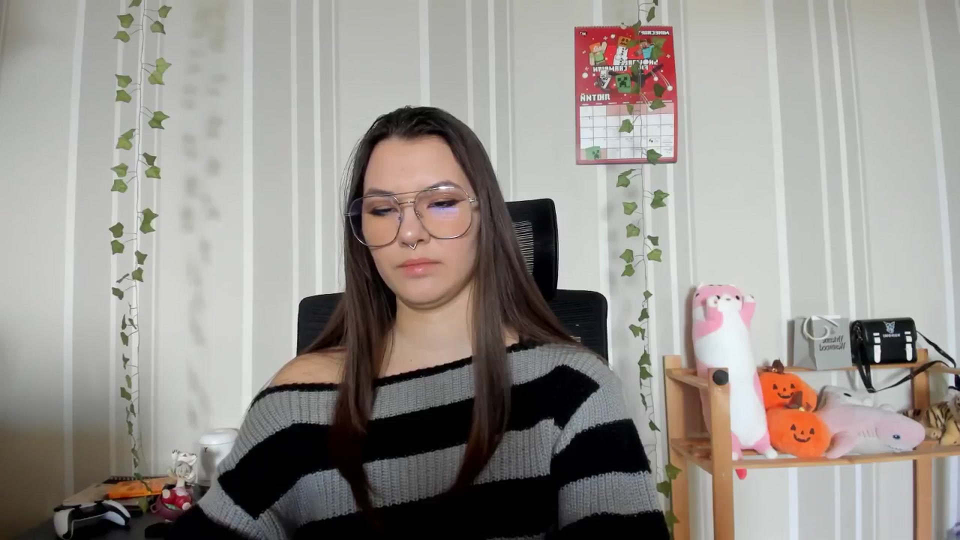 Gallery image thumbnail from AmnesiaGirl1's myfreecams stream on, 02/23/2025, 12:24 image 5 of 20