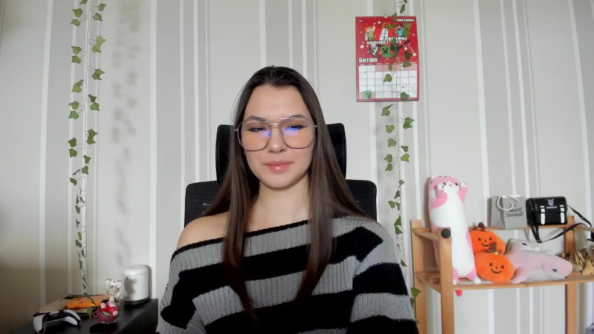 Gallery image thumbnail from AmnesiaGirl1's myfreecams stream on, 02/23/2025, 12:24 image 13 of 20