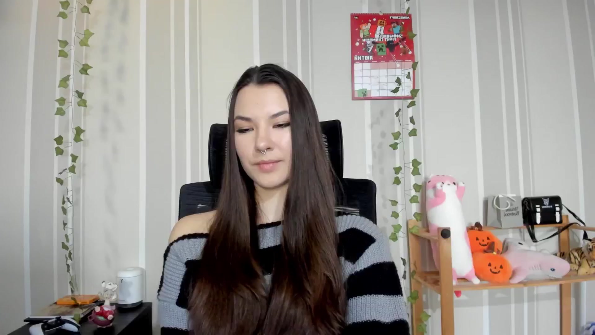 Gallery image thumbnail from AmnesiaGirl1's myfreecams stream on, 02/25/2025, 15:22 image 5 of 20