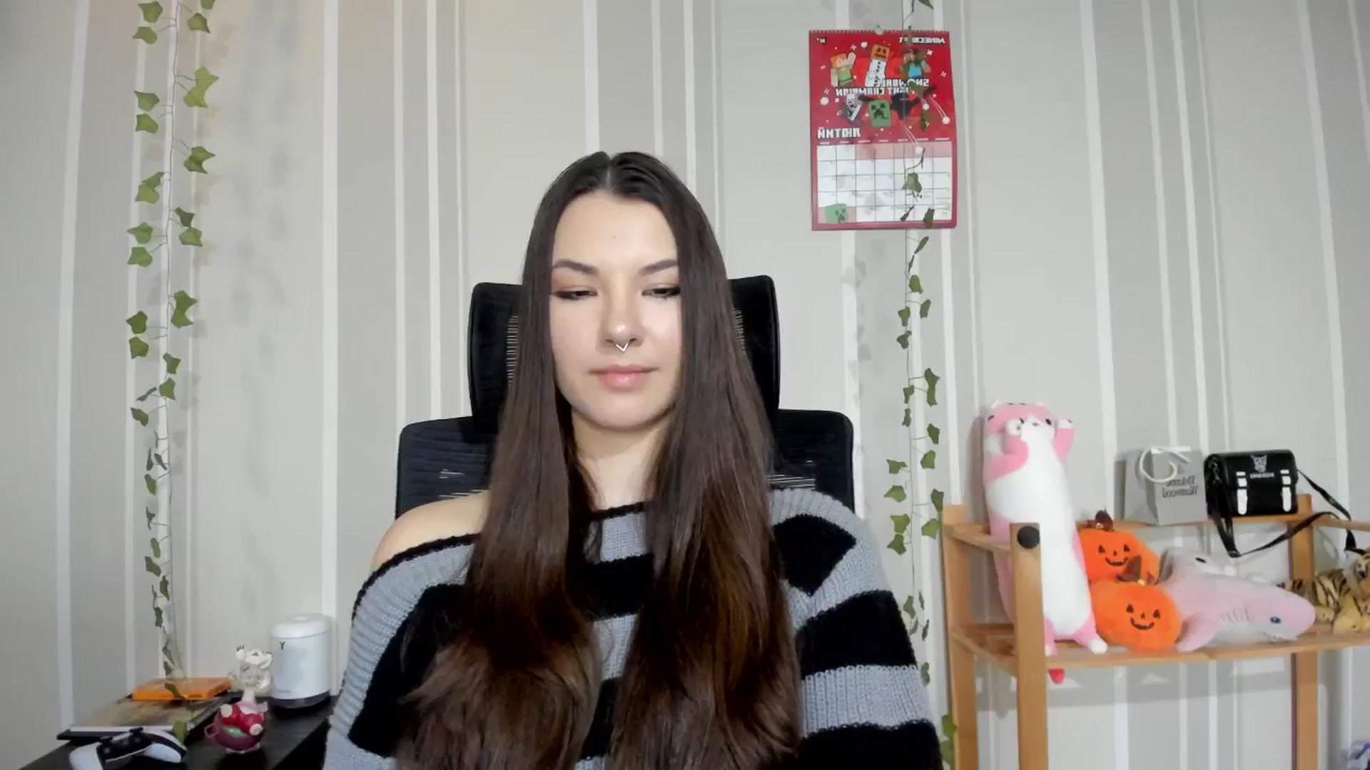 Gallery image thumbnail from AmnesiaGirl1's myfreecams stream on, 02/25/2025, 15:22 image 13 of 20