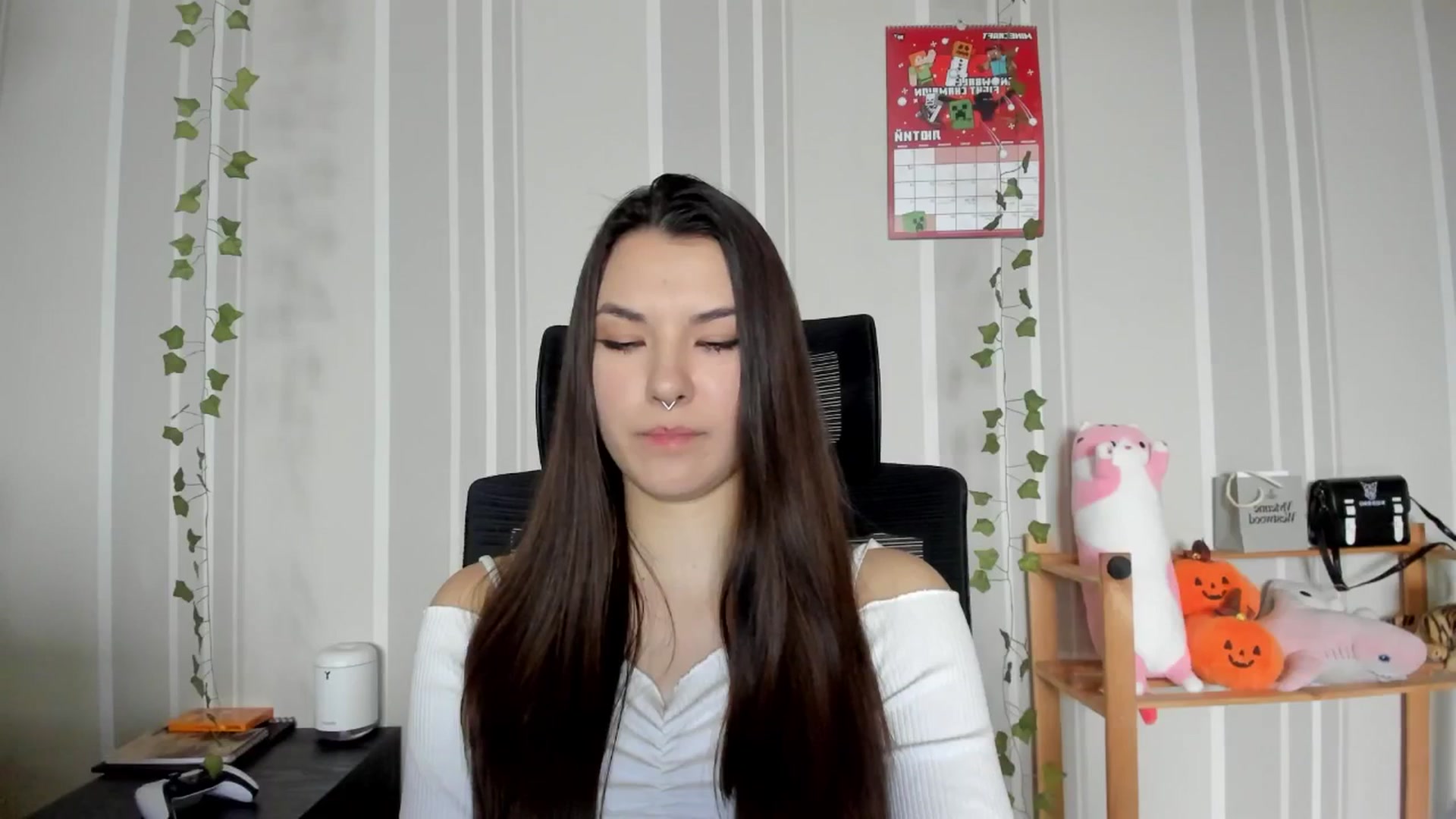 Gallery image thumbnail from AmnesiaGirl1's myfreecams stream on, 02/28/2025, 14:56 image 7 of 20
