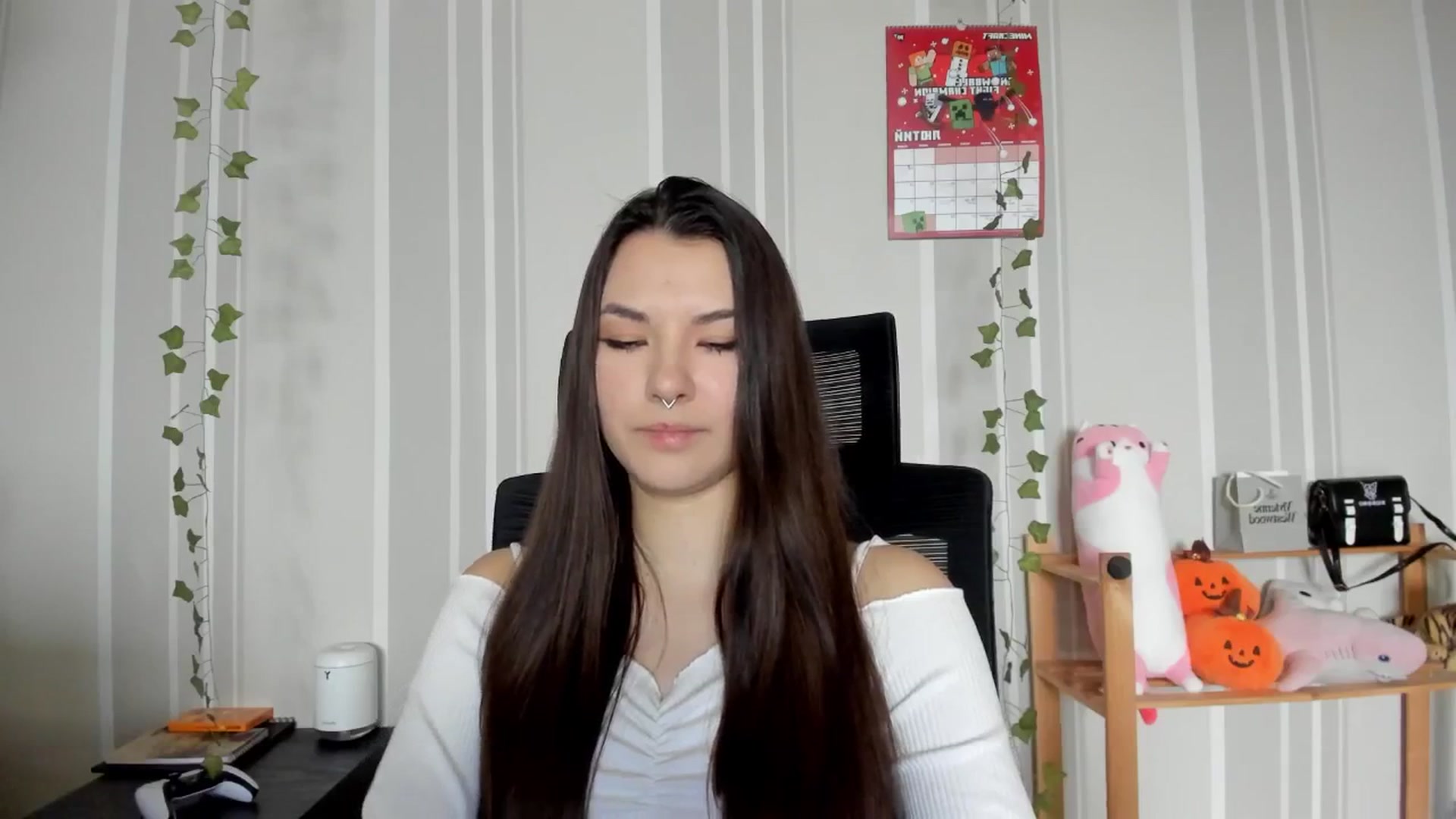 Gallery image thumbnail from AmnesiaGirl1's myfreecams stream on, 02/28/2025, 14:56 image 6 of 20
