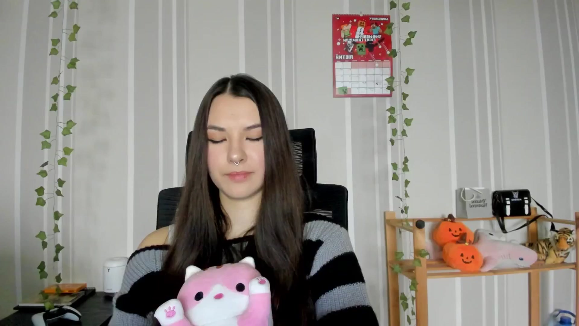 Gallery image thumbnail from AmnesiaGirl1's myfreecams stream on, 03/01/2025, 14:13 image 7 of 20