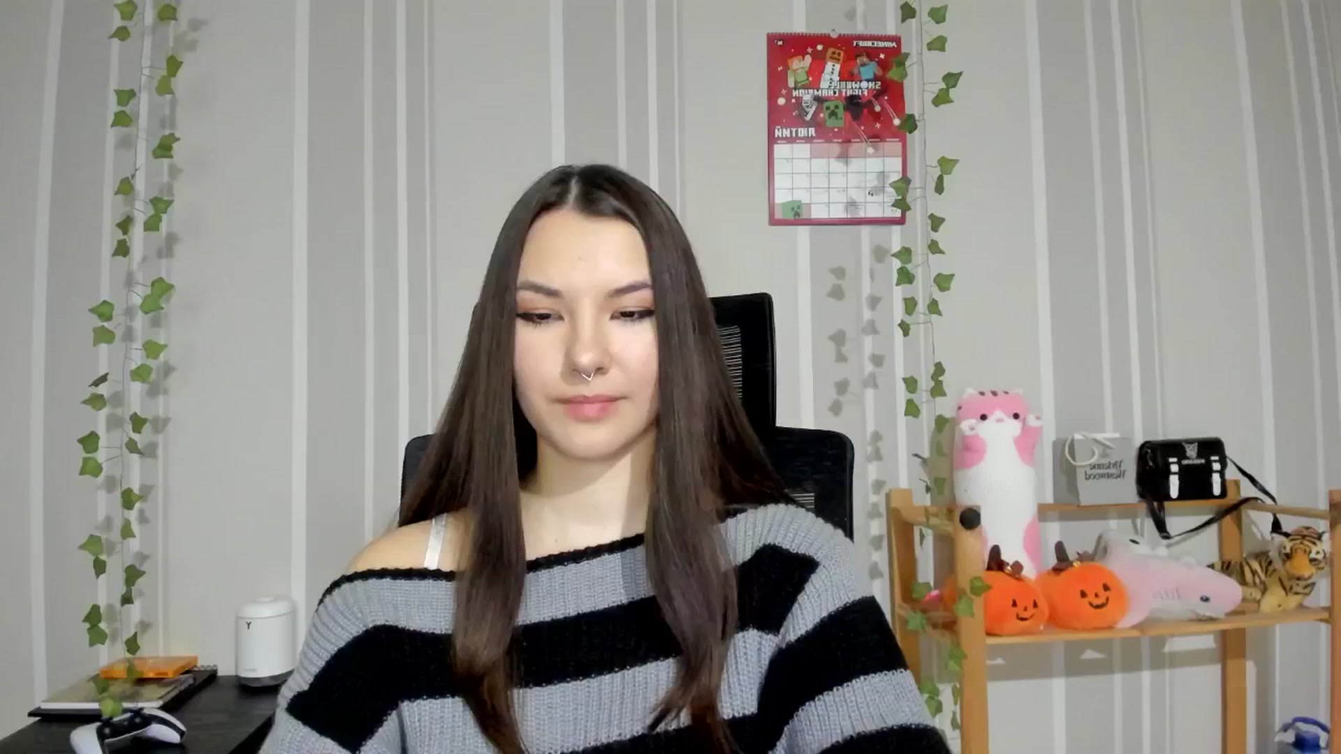 Gallery image thumbnail from AmnesiaGirl1's myfreecams stream on, 03/01/2025, 15:45 image 7 of 20