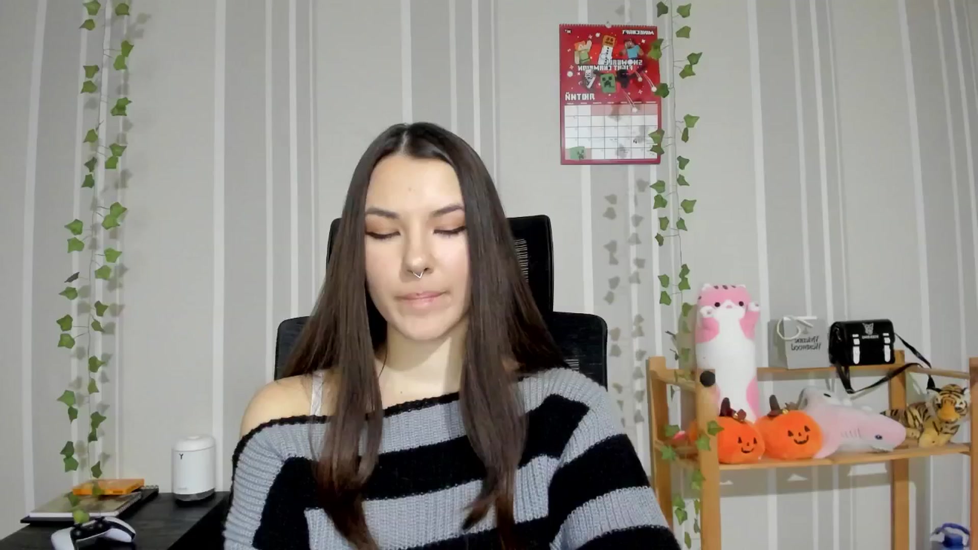 Gallery image thumbnail from AmnesiaGirl1's myfreecams stream on, 03/01/2025, 15:45 image 14 of 20