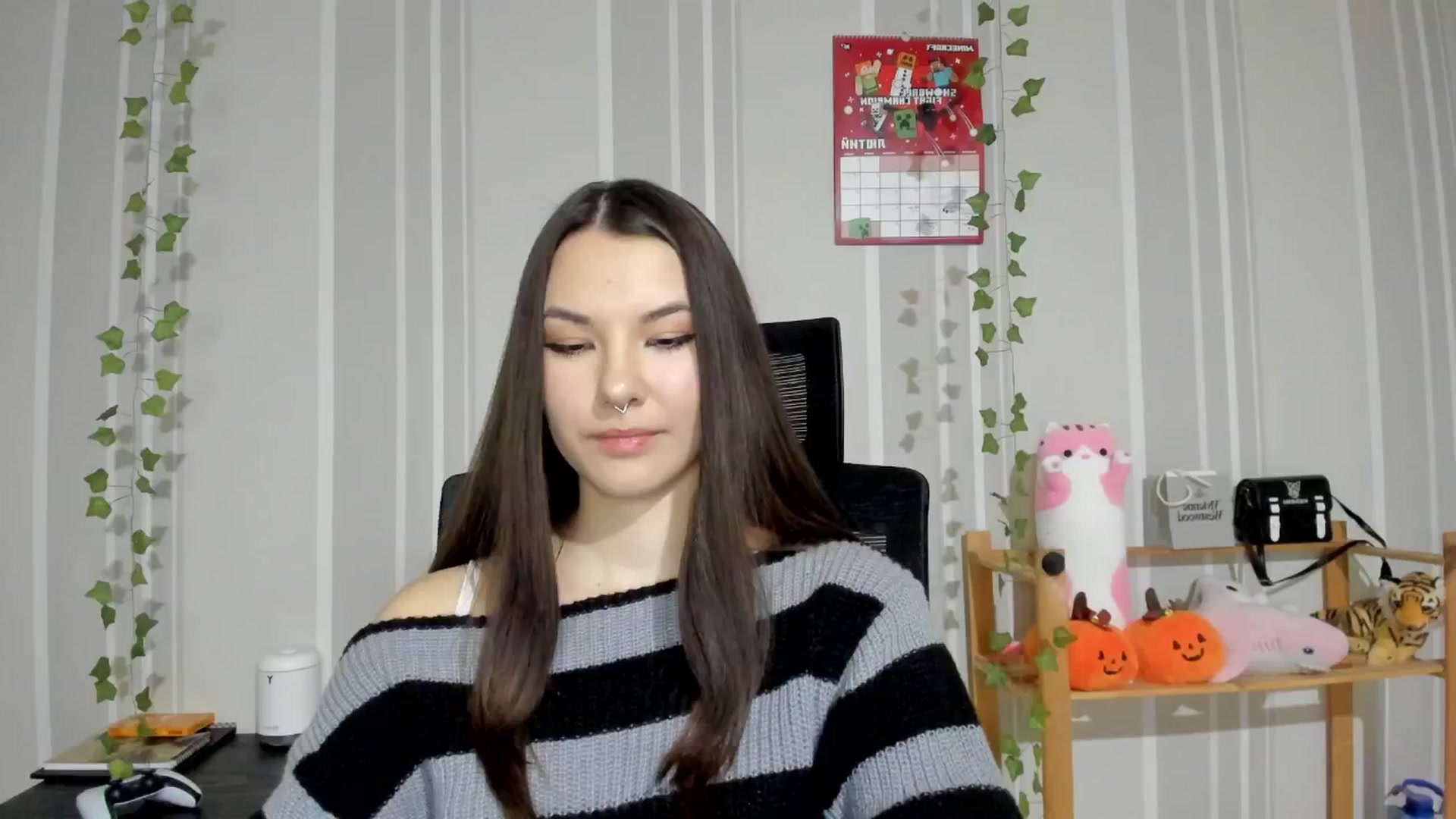 Gallery image thumbnail from AmnesiaGirl1's myfreecams stream on, 03/01/2025, 15:45 image 9 of 20