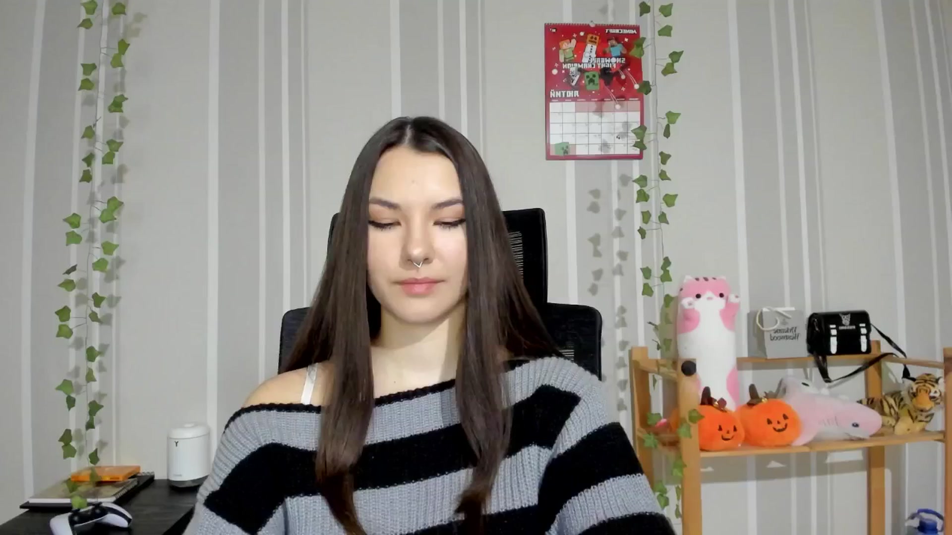 Gallery image thumbnail from AmnesiaGirl1's myfreecams stream on, 03/01/2025, 15:45 image 8 of 20
