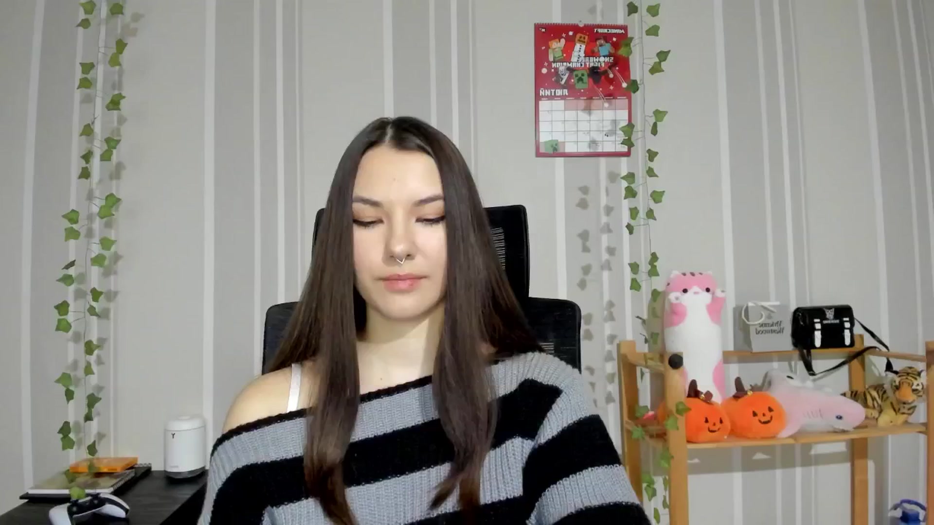 Gallery image thumbnail from AmnesiaGirl1's myfreecams stream on, 03/01/2025, 15:45 image 13 of 20