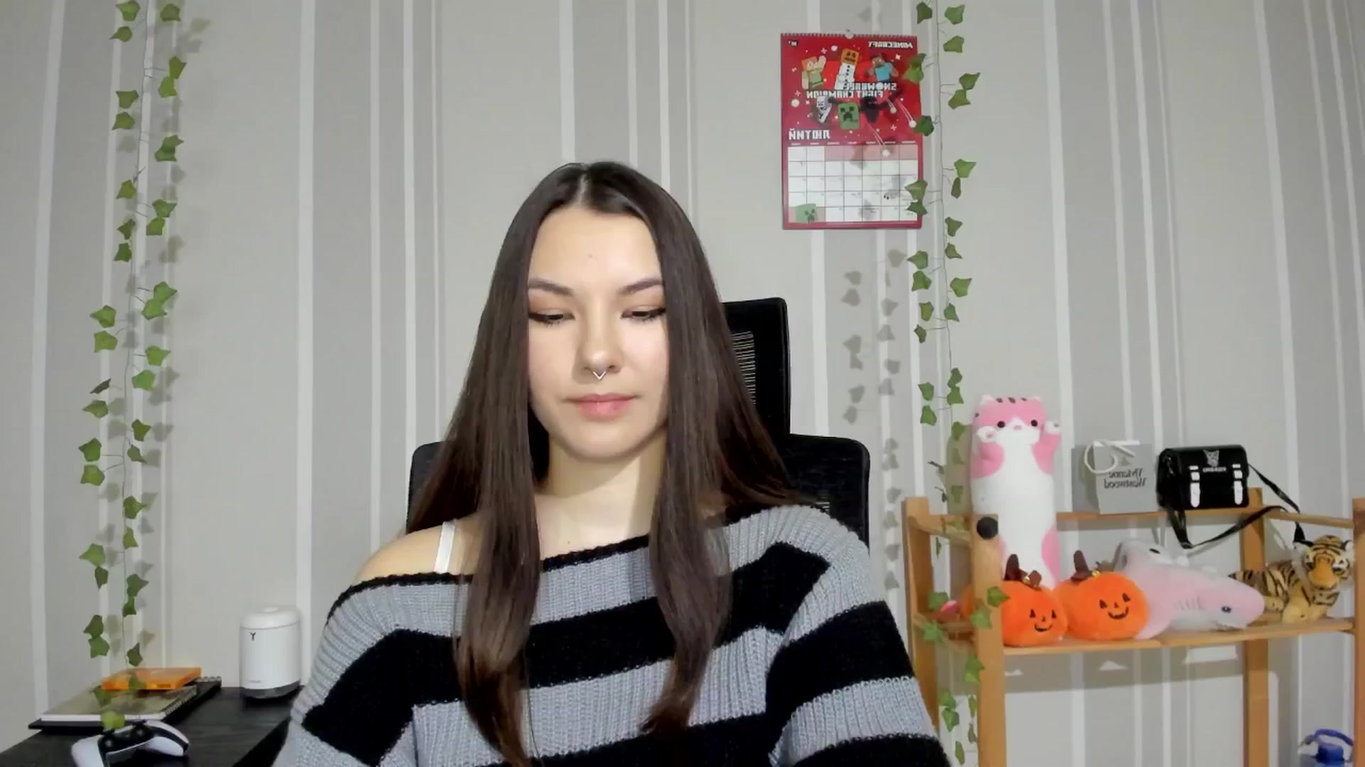 Gallery image thumbnail from AmnesiaGirl1's myfreecams stream on, 03/01/2025, 15:45 image 4 of 20