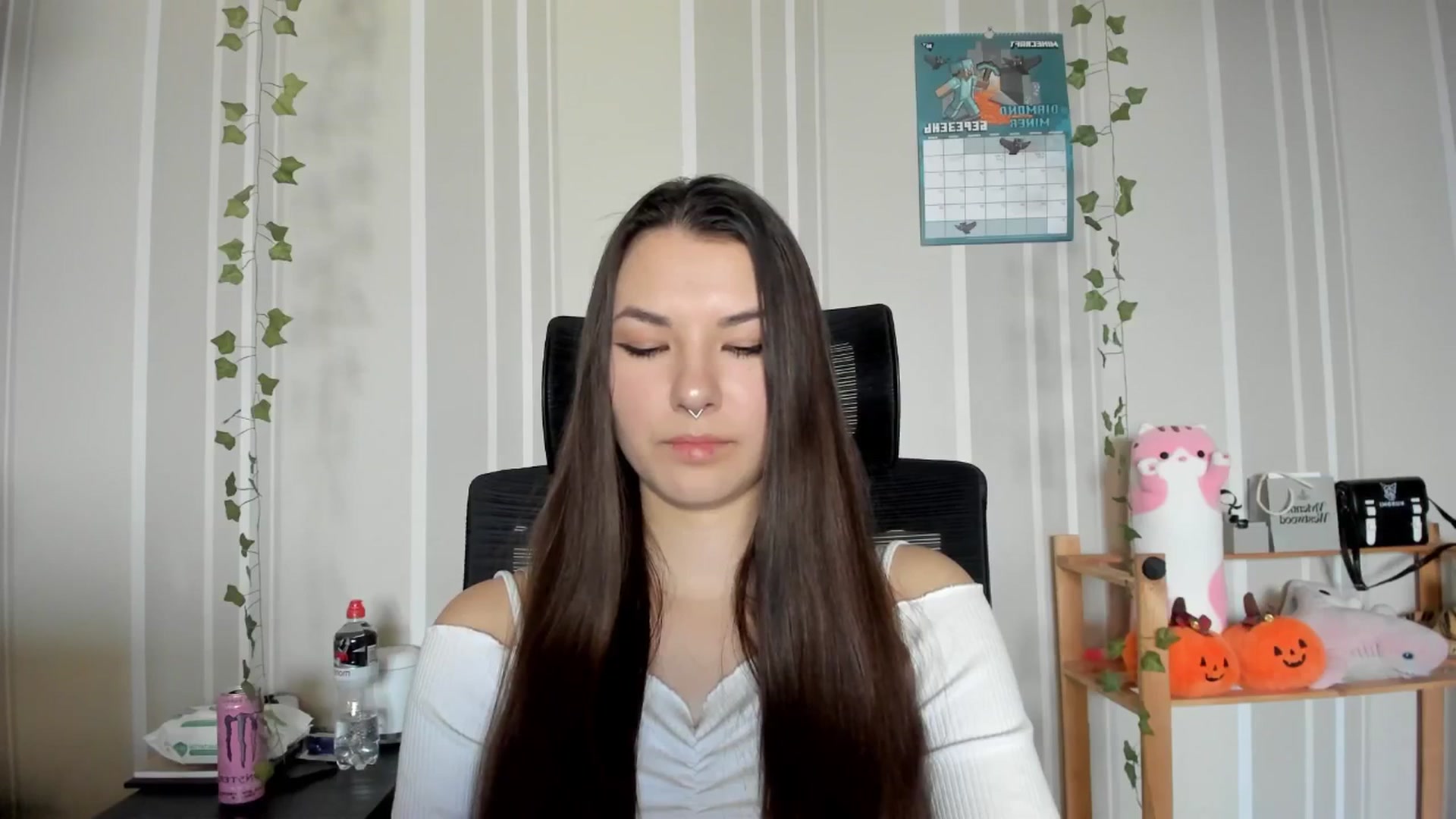 Gallery image thumbnail from AmnesiaGirl1's myfreecams stream on, 03/06/2025, 14:52 image 17 of 20