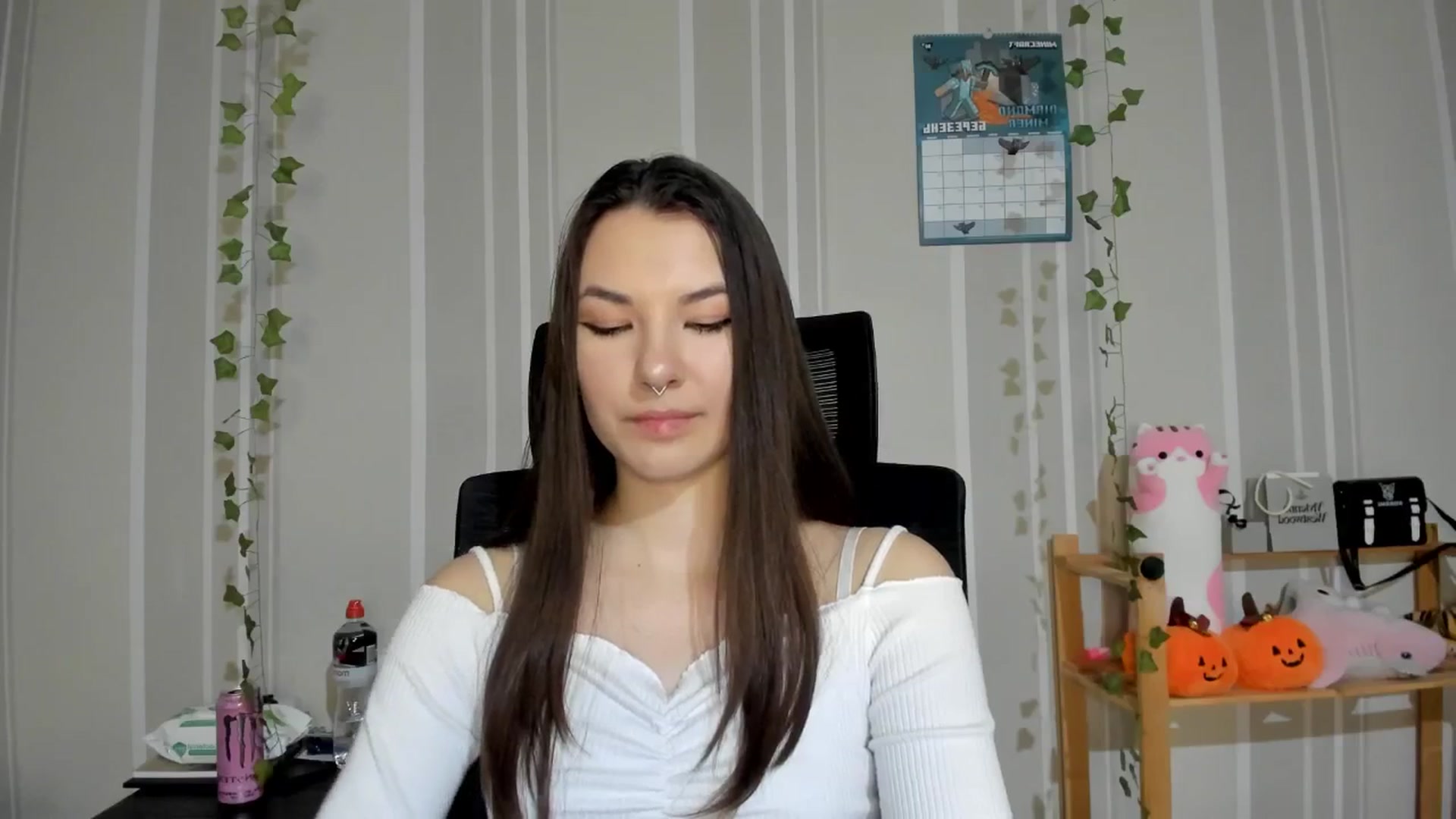 Gallery image thumbnail from AmnesiaGirl1's myfreecams stream on, 03/06/2025, 16:33 image 16 of 20