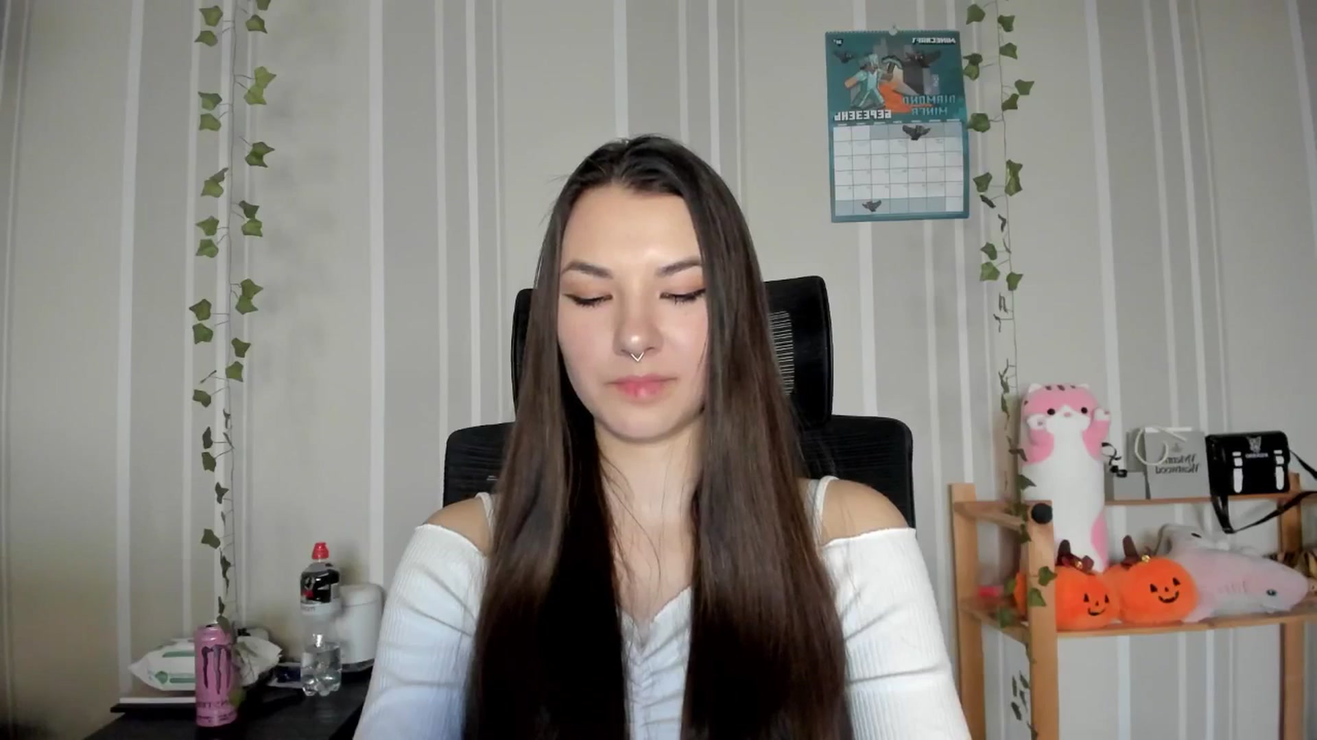 Gallery image thumbnail from AmnesiaGirl1's myfreecams stream on, 03/06/2025, 16:33 image 7 of 20