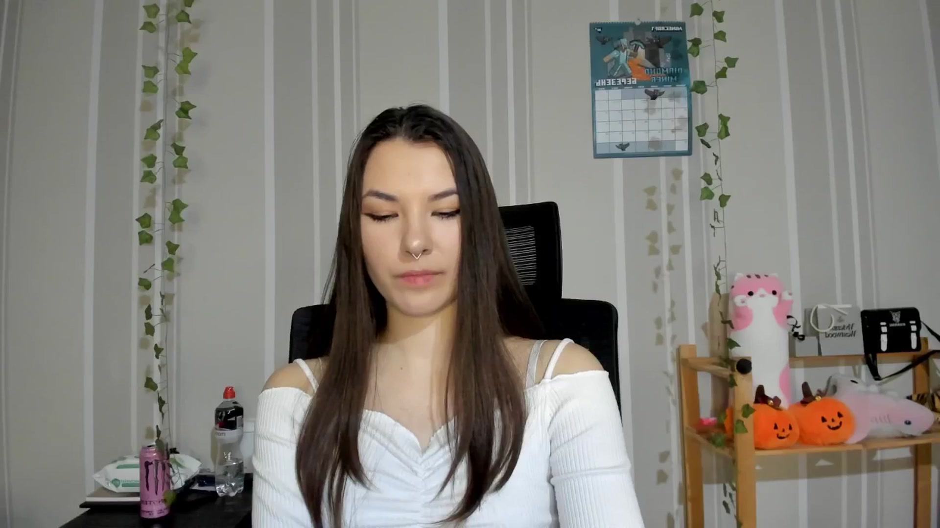 Gallery image thumbnail from AmnesiaGirl1's myfreecams stream on, 03/06/2025, 16:33 image 17 of 20