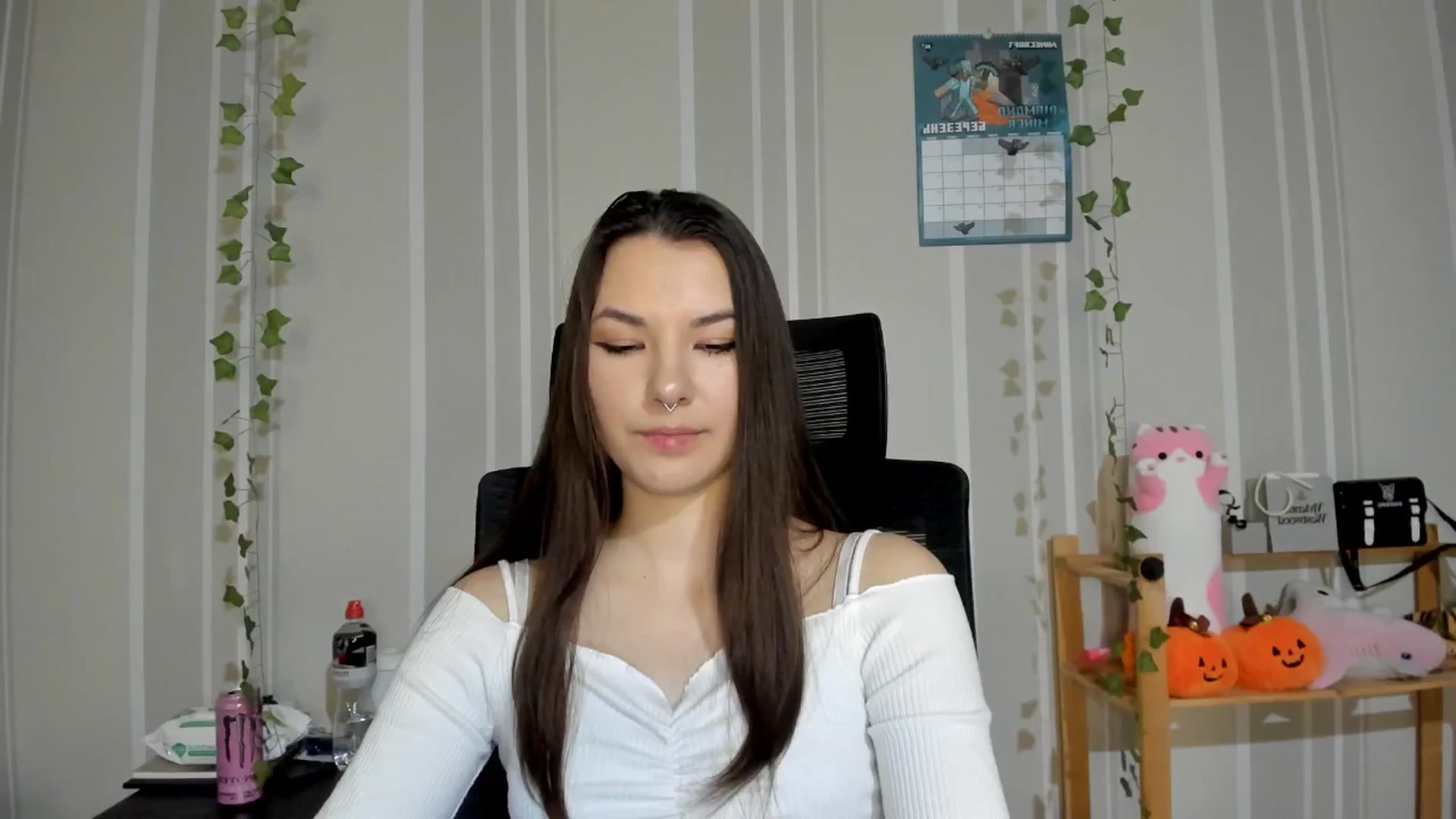 Gallery image thumbnail from AmnesiaGirl1's myfreecams stream on, 03/06/2025, 17:23 image 11 of 20