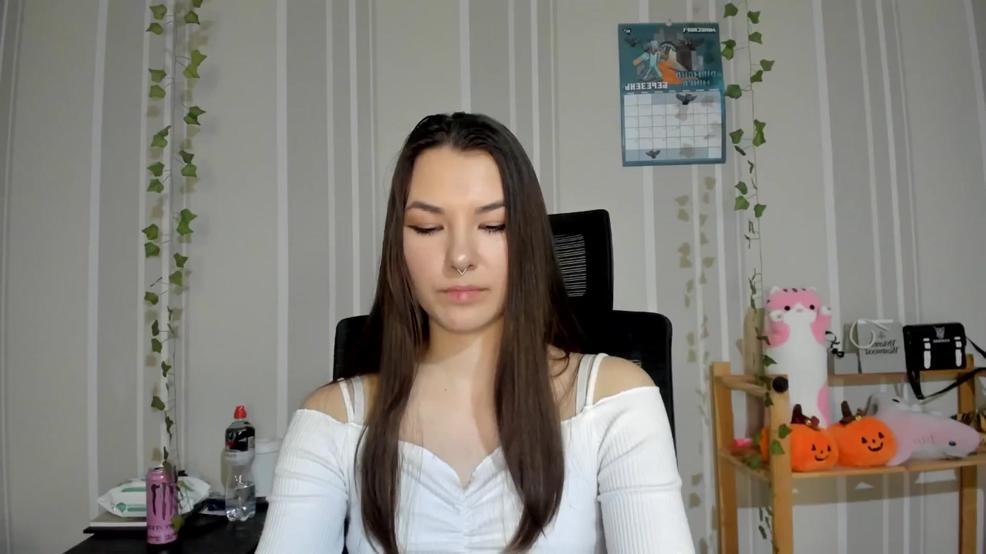 Gallery image thumbnail from AmnesiaGirl1's myfreecams stream on, 03/06/2025, 17:23 image 18 of 20