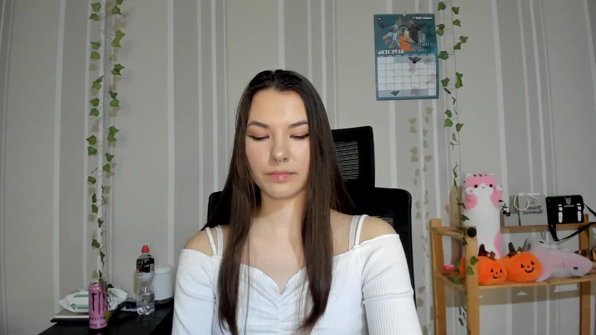Gallery image thumbnail from AmnesiaGirl1's myfreecams stream on, 03/06/2025, 17:23 image 19 of 20