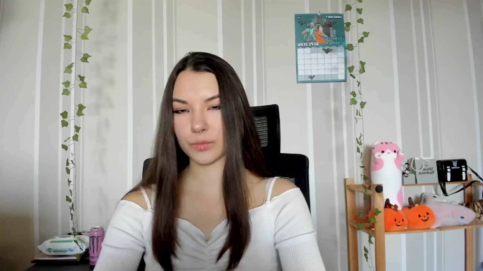 Gallery image thumbnail from AmnesiaGirl1's myfreecams stream on, 03/07/2025, 13:18 image 7 of 20
