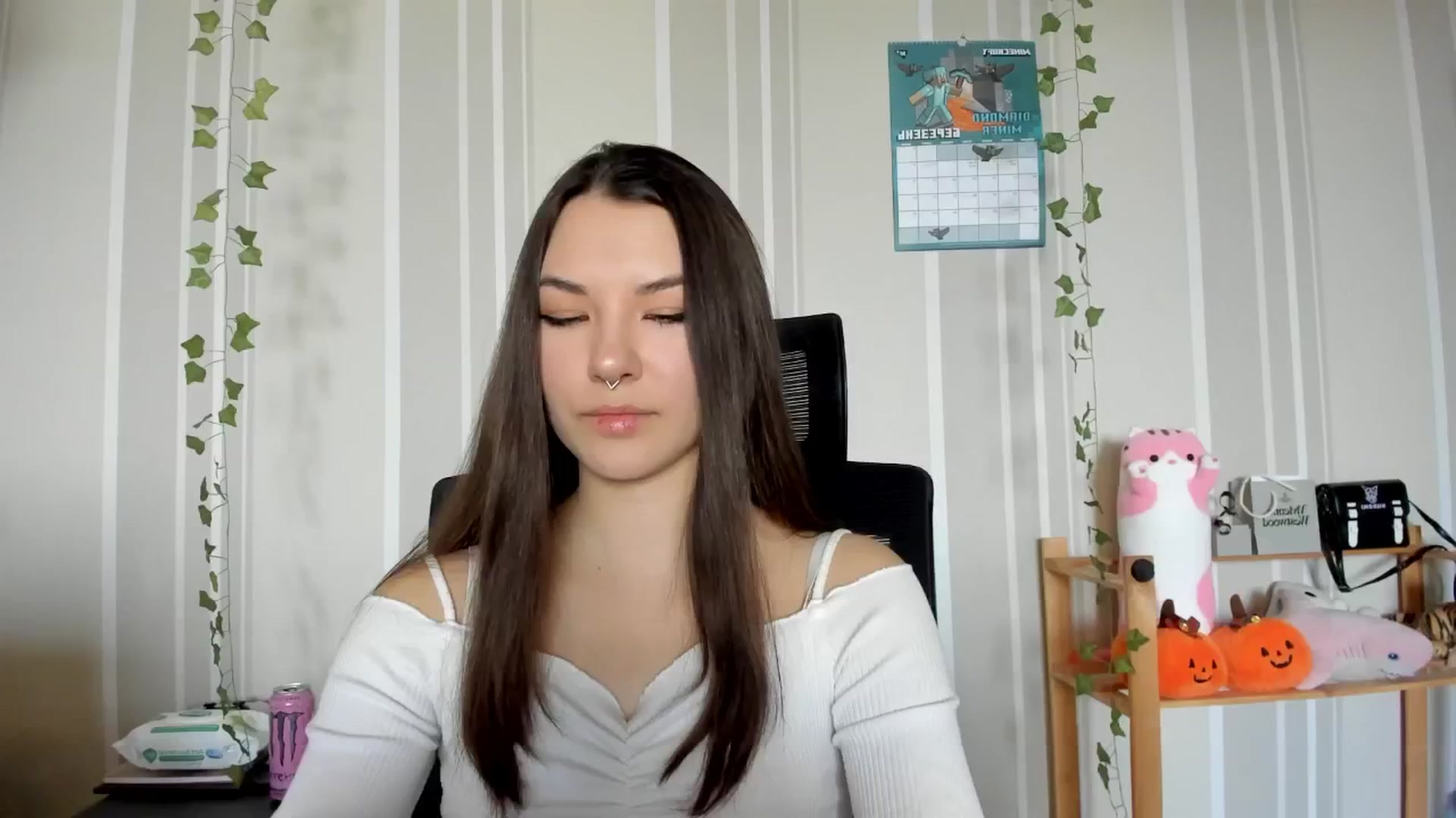 Gallery image thumbnail from AmnesiaGirl1's myfreecams stream on, 03/07/2025, 13:18 image 3 of 20